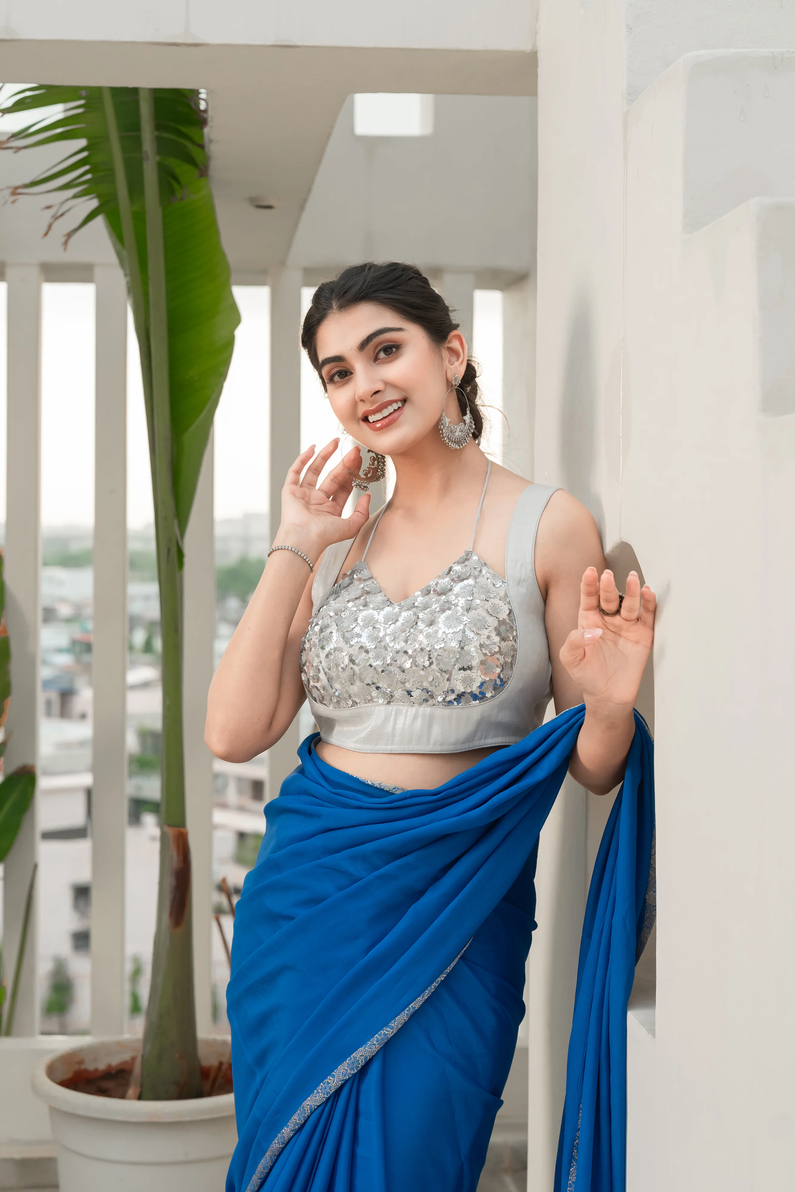 Amodini Designer Studio Women Embellished Sweetheart Neck Saree Blouse - Image 3