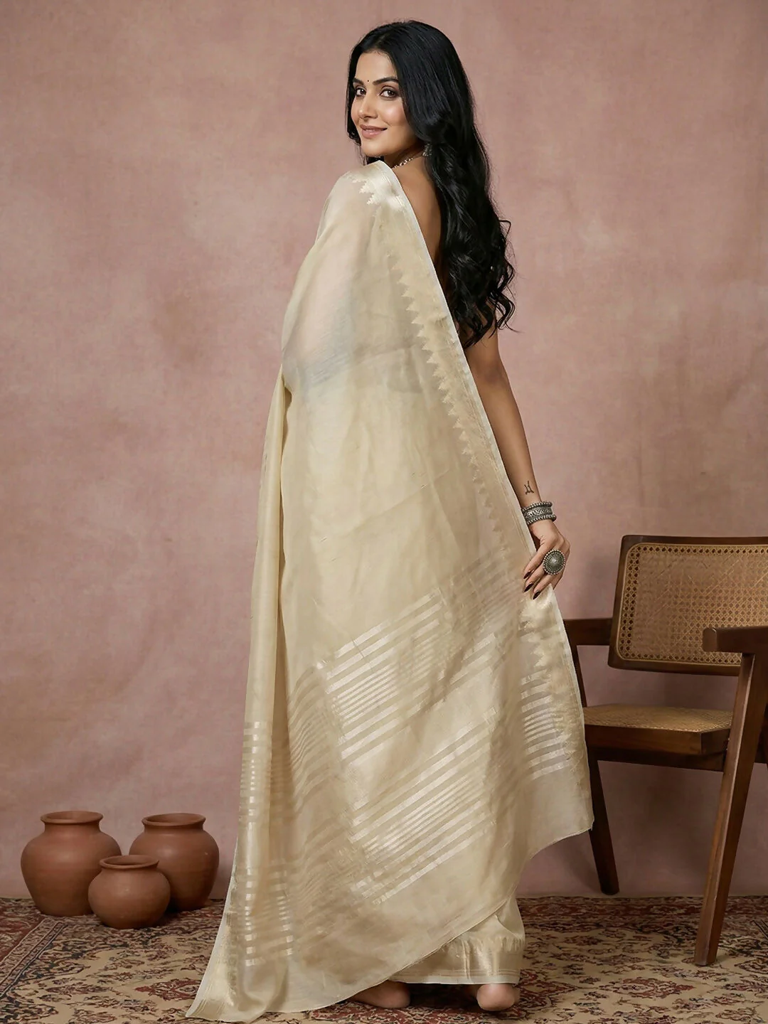 Astita Cream Cotton Saree - Image 3