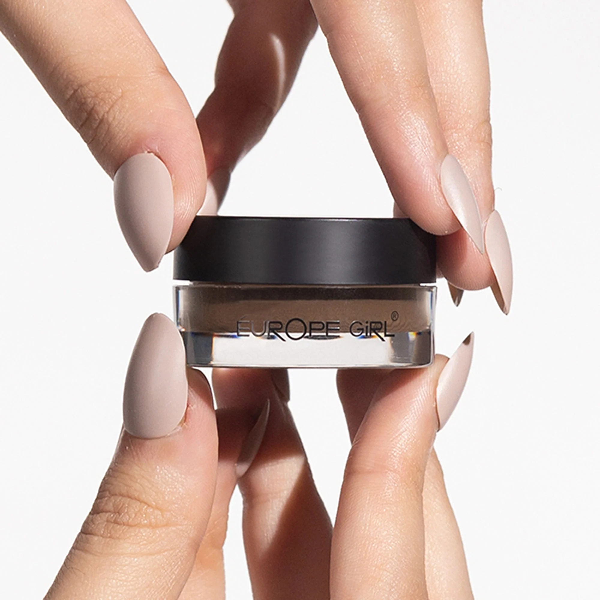 Europe Girl Dipbrow Pomade - Dark Brown - Image 4