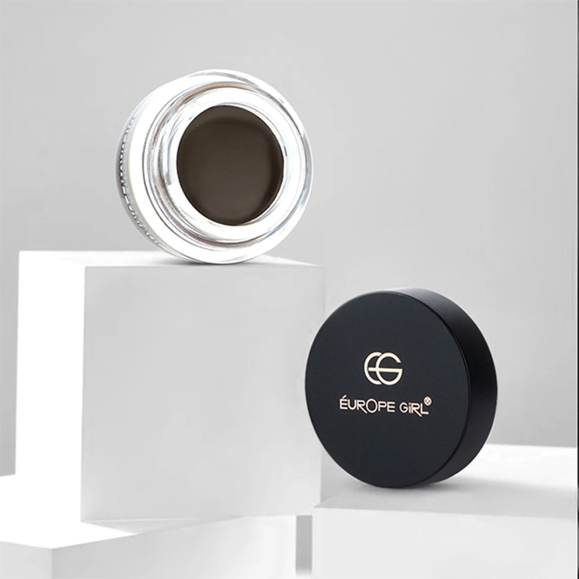 Europe Girl Dipbrow Pomade - Medium Brown - Image 5