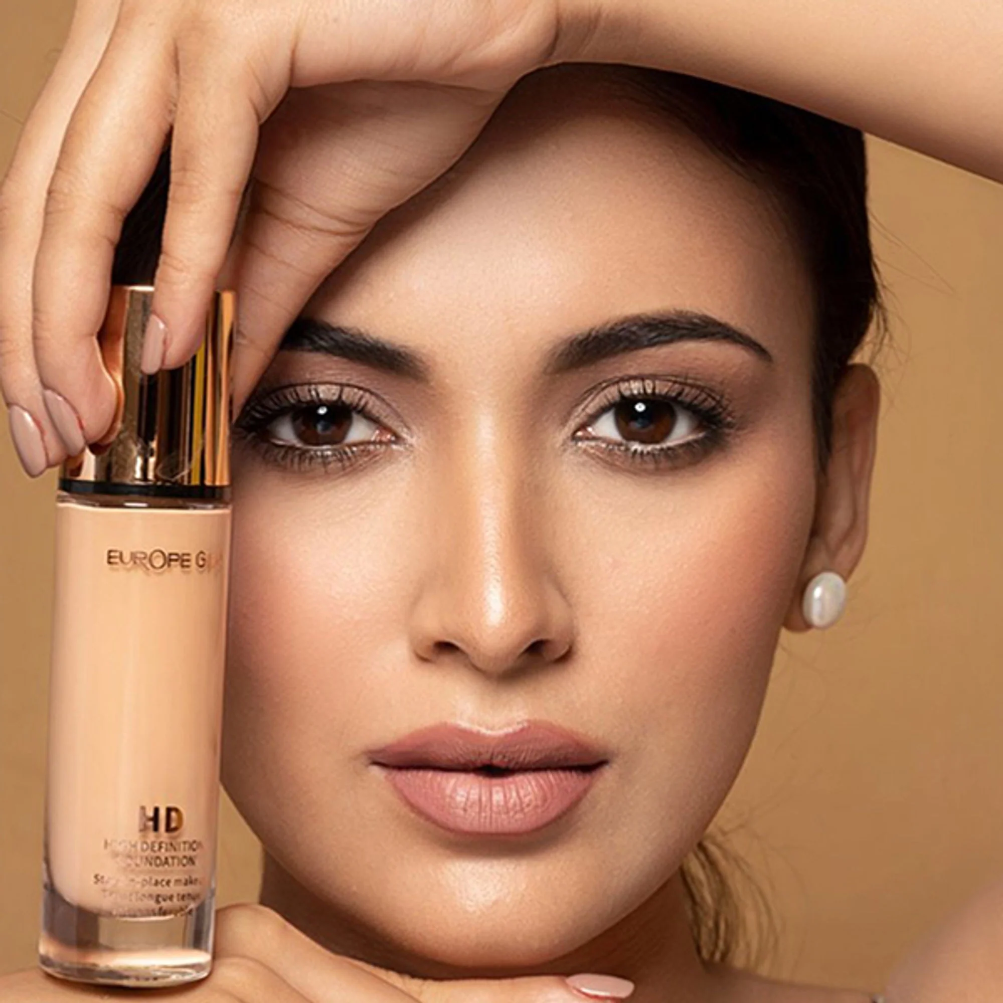 Europe Girl HD- High Coverage Foundation - 15 Light - Image 3