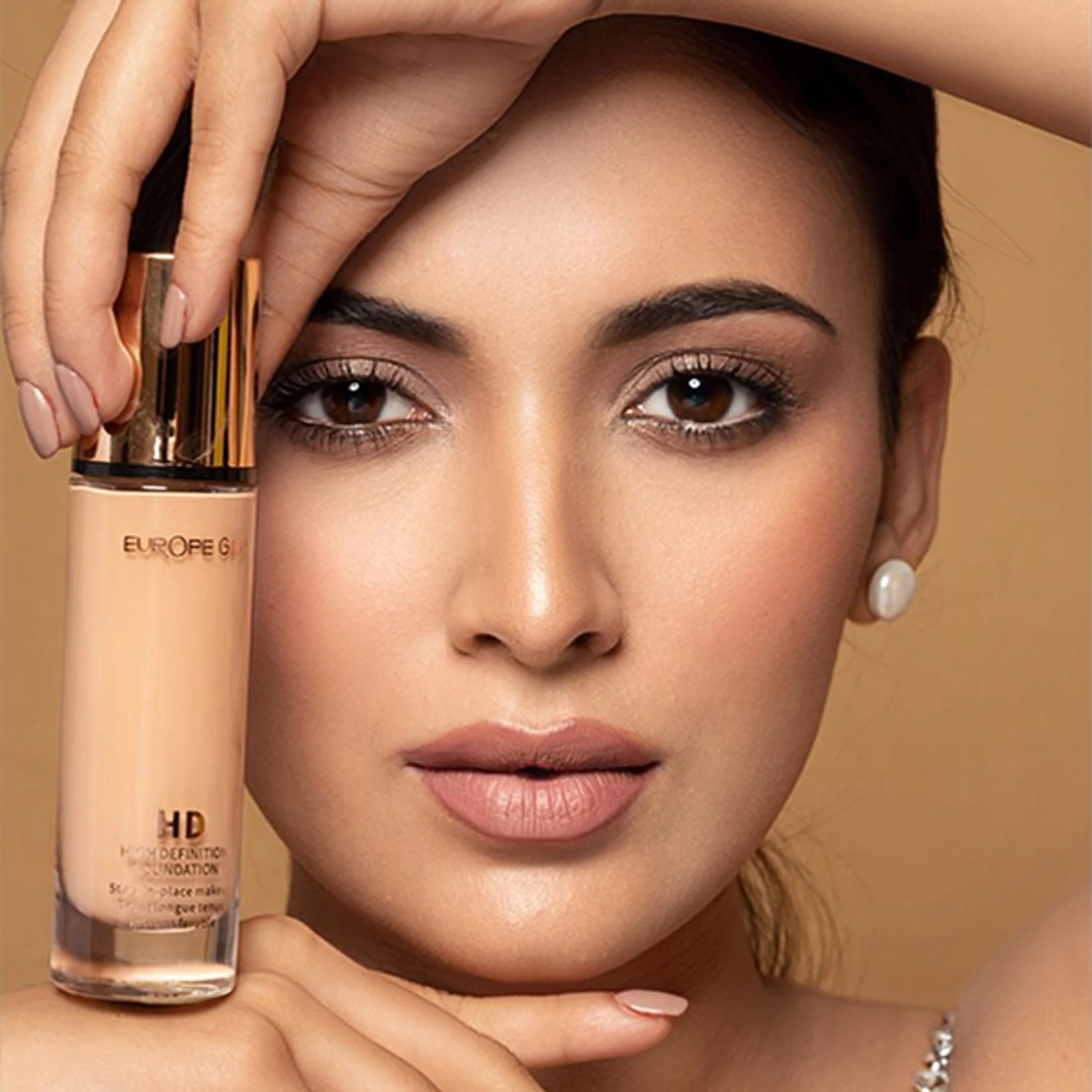 Europe Girl HD- High Coverage Foundation - 70 Medium - Image 3