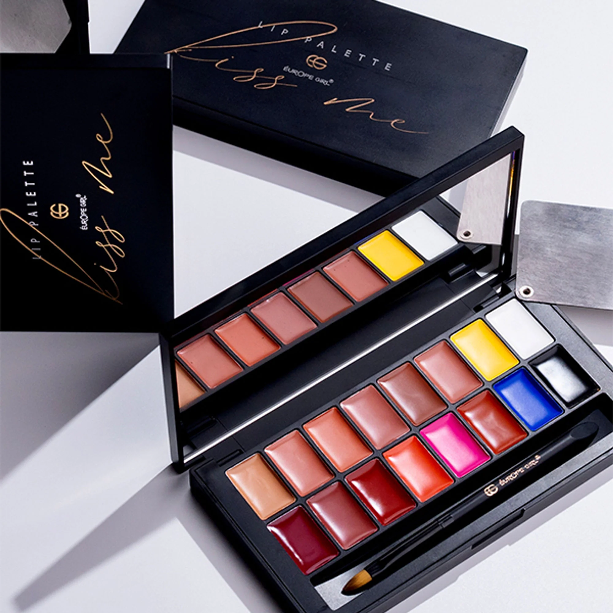Europe Girl Kiss Me Lip Palette - Image 4