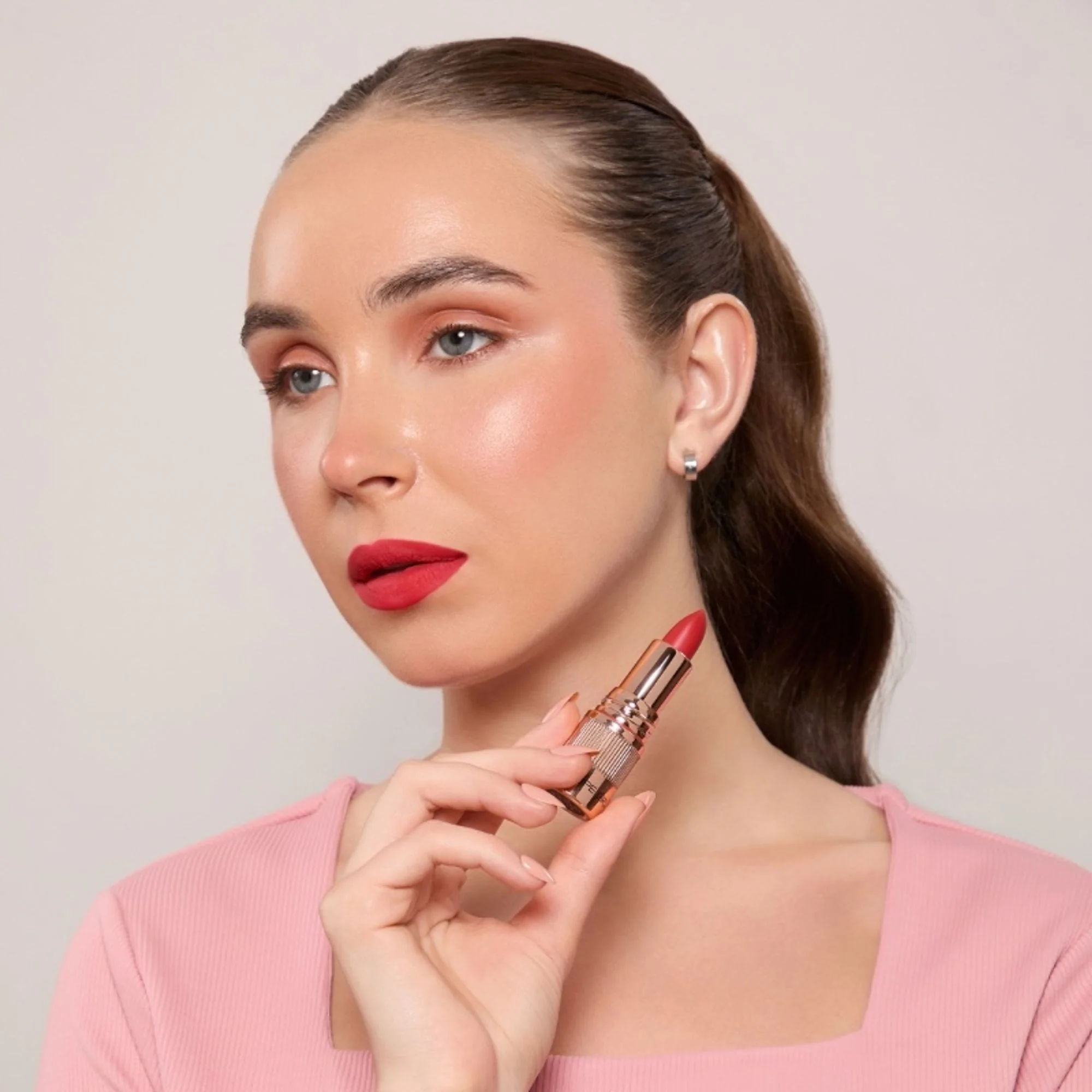 Europe Girl Silky Matte Lipstick - EG-08 Flame - Image 3