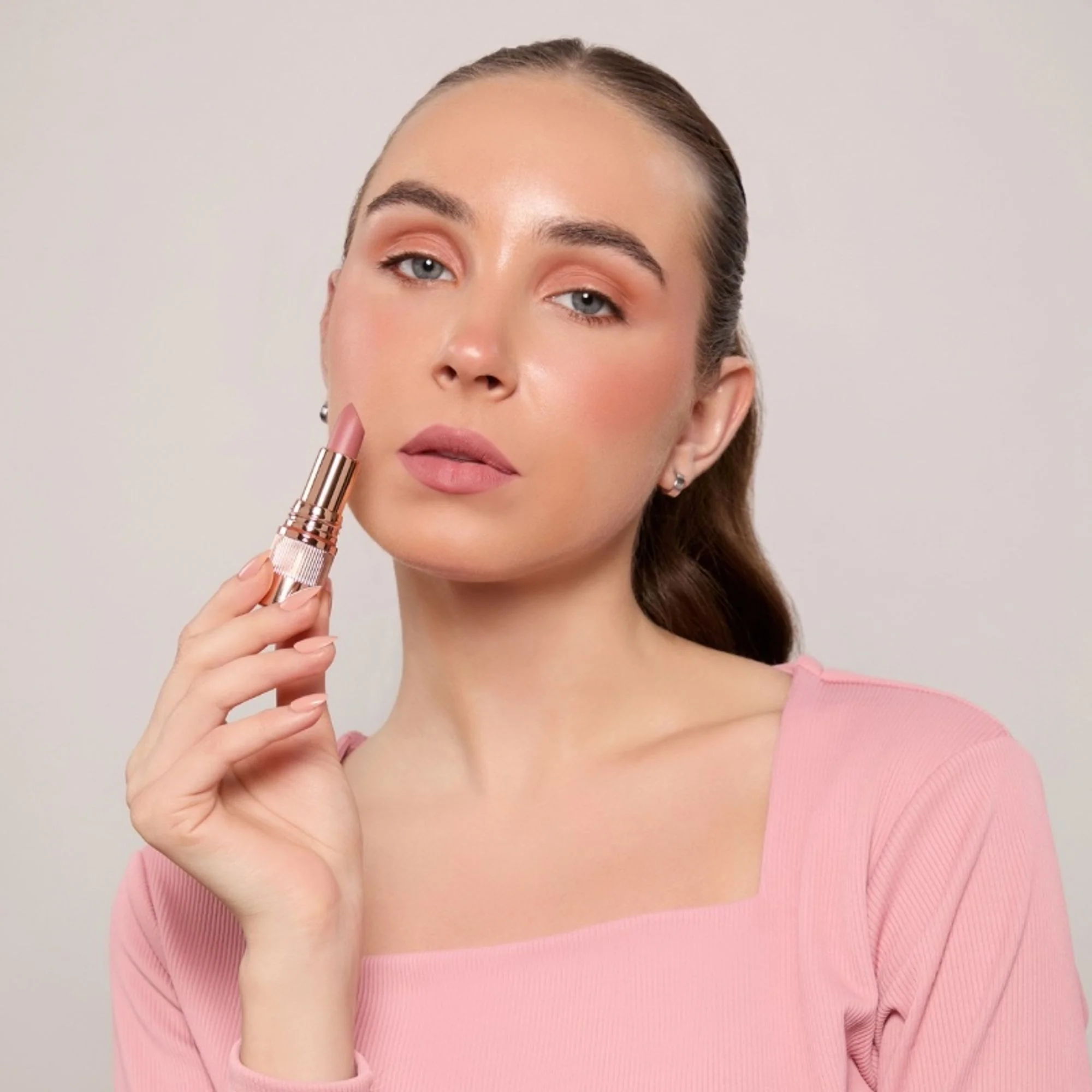 Europe Girl Silky Matte Lipstick - EG-09 Dusty Rose - Image 3