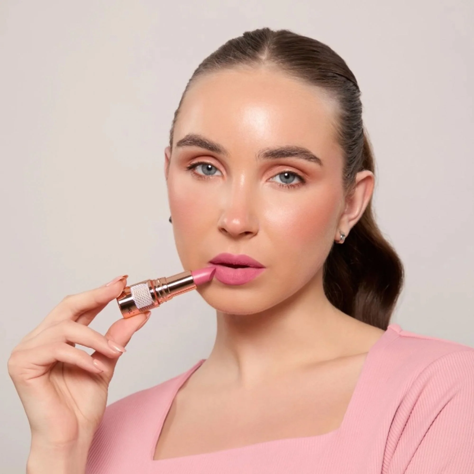 Europe Girl Silky Matte Lipstick - EG-15 Cotton Candy - Image 3