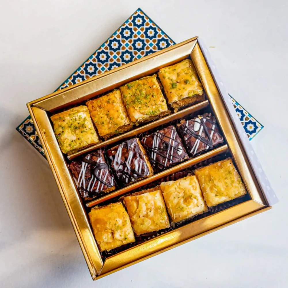 Gwalia Sweets Assorted Square Baklawa Box - Image 3