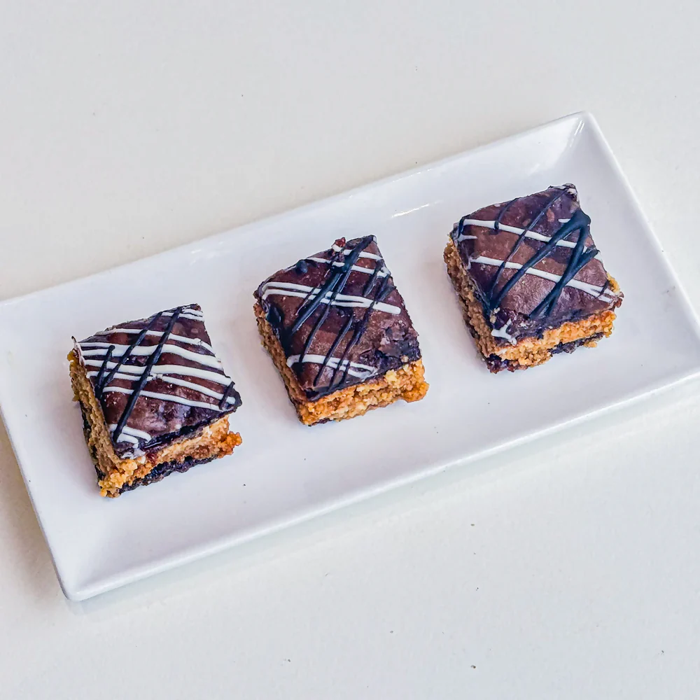 Gwalia Sweets Chocolate Square Baklawa - Image 4