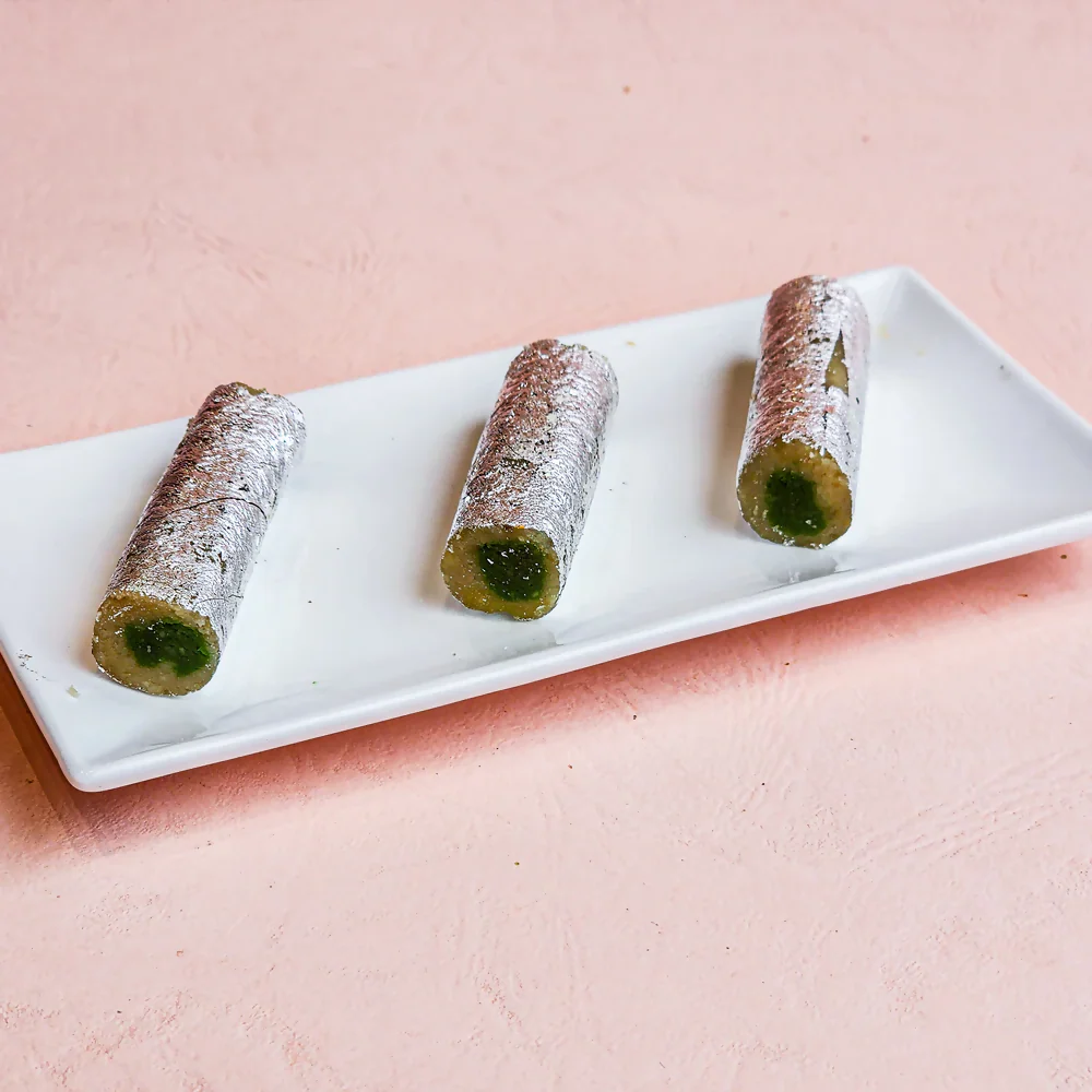 Gwalia Sweets Pista Roll - Image 2