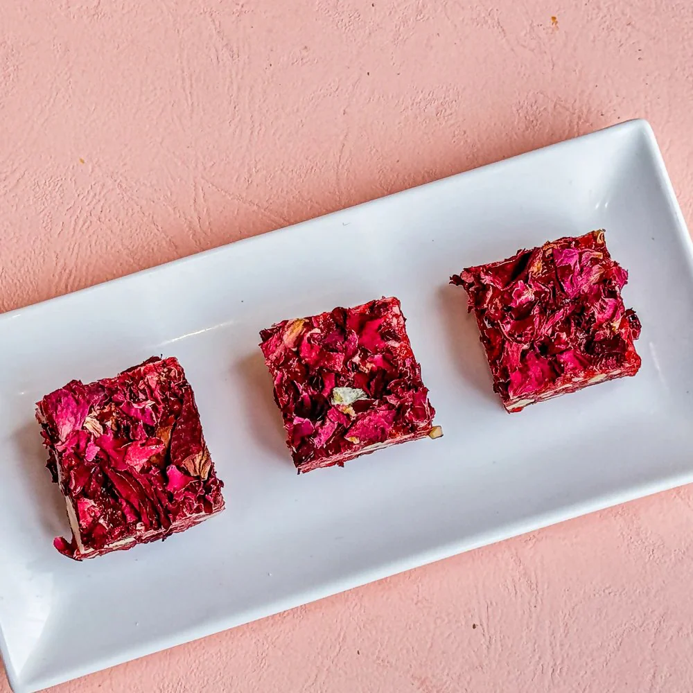 Gwalia Sweets Rose Bahar - Image 4