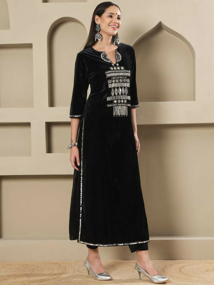 Joban Fashion Women Black Velvet Hand Embellishment Stitched Kurta Set - Image 3