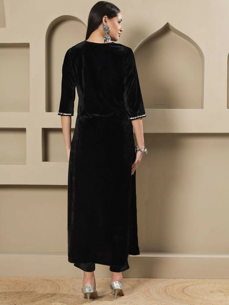 Joban Fashion Women Black Velvet Hand Embellishment Stitched Kurta Set - Image 7