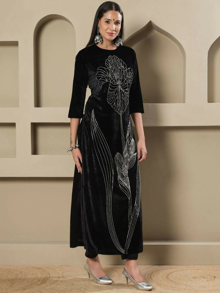Joban Fashion Women Black Velvet Hand Embellishment Stitched Kurta Set - Image 3