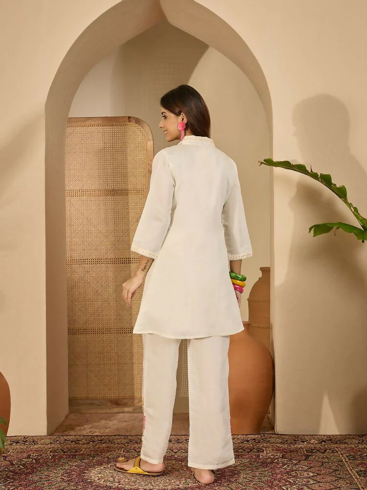 Joban Fashion Women Cream Roman Silk Embroidered Stitched Kurta Set - Image 7