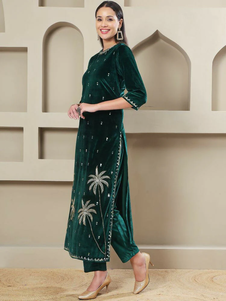 Joban Fashion Women Green Velvet Hand Embellishment Stitched Kurta Set - Image 3