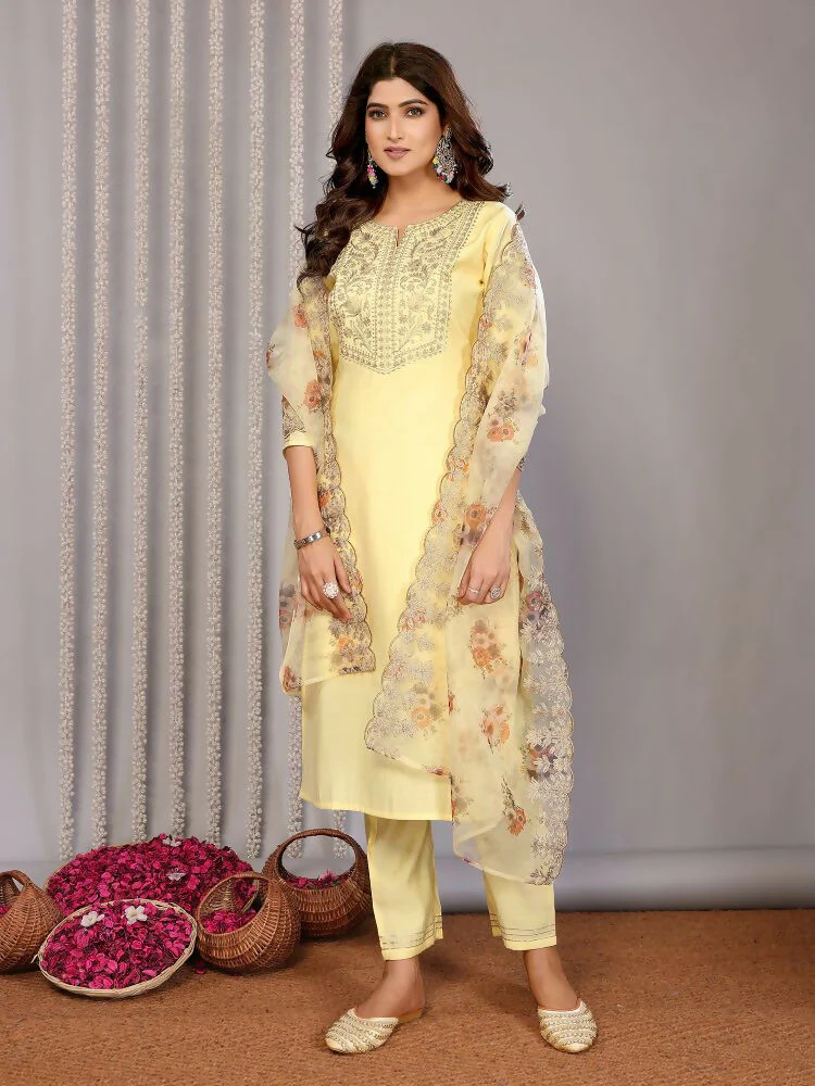 Joban Fashion Women Pale Yellow Roman Embroidery Stitched Kurta Set