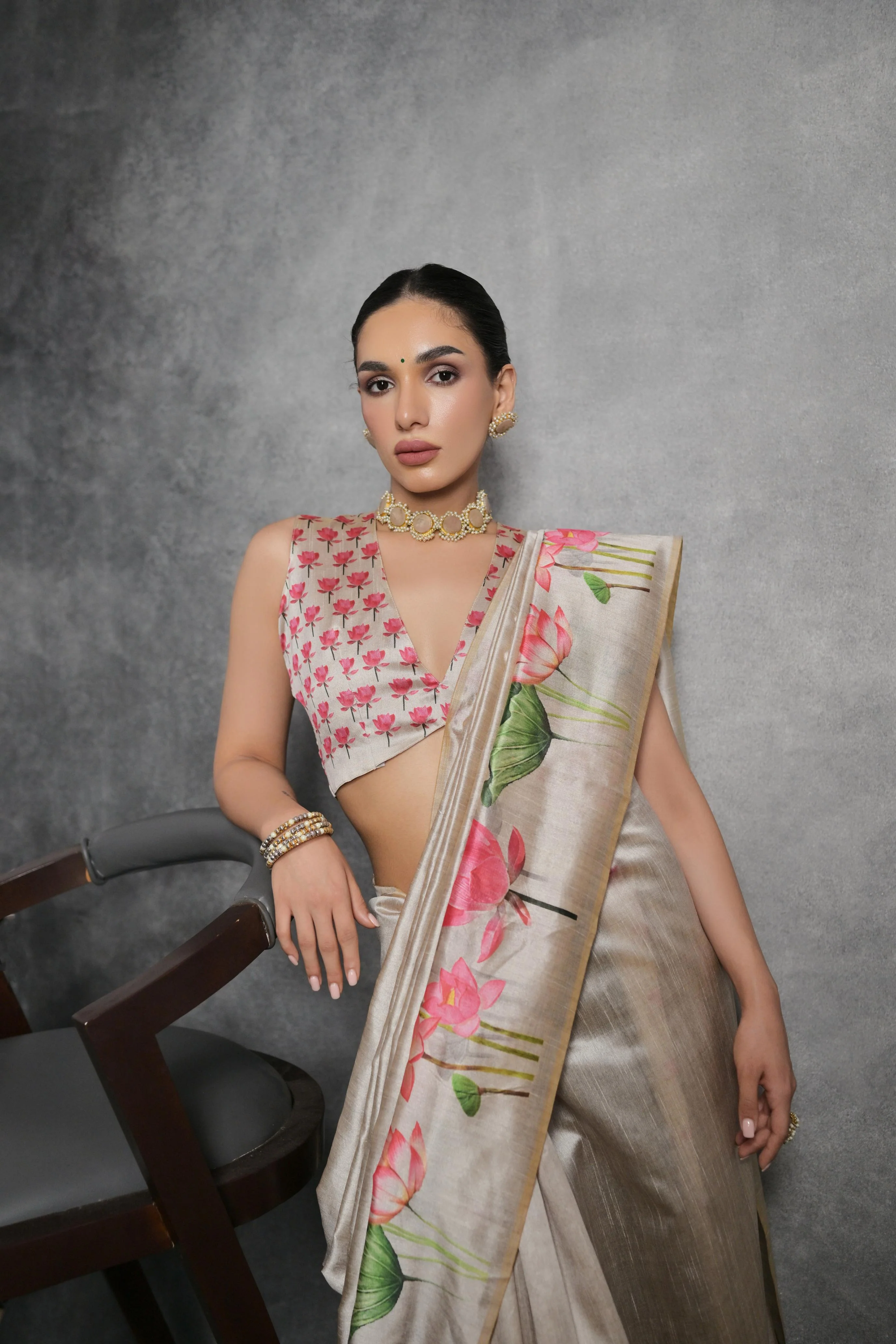 Jyoti Fashion Women's Beige Soft Tussar Silk Floral Printed Saree with Blouse - Image 4
