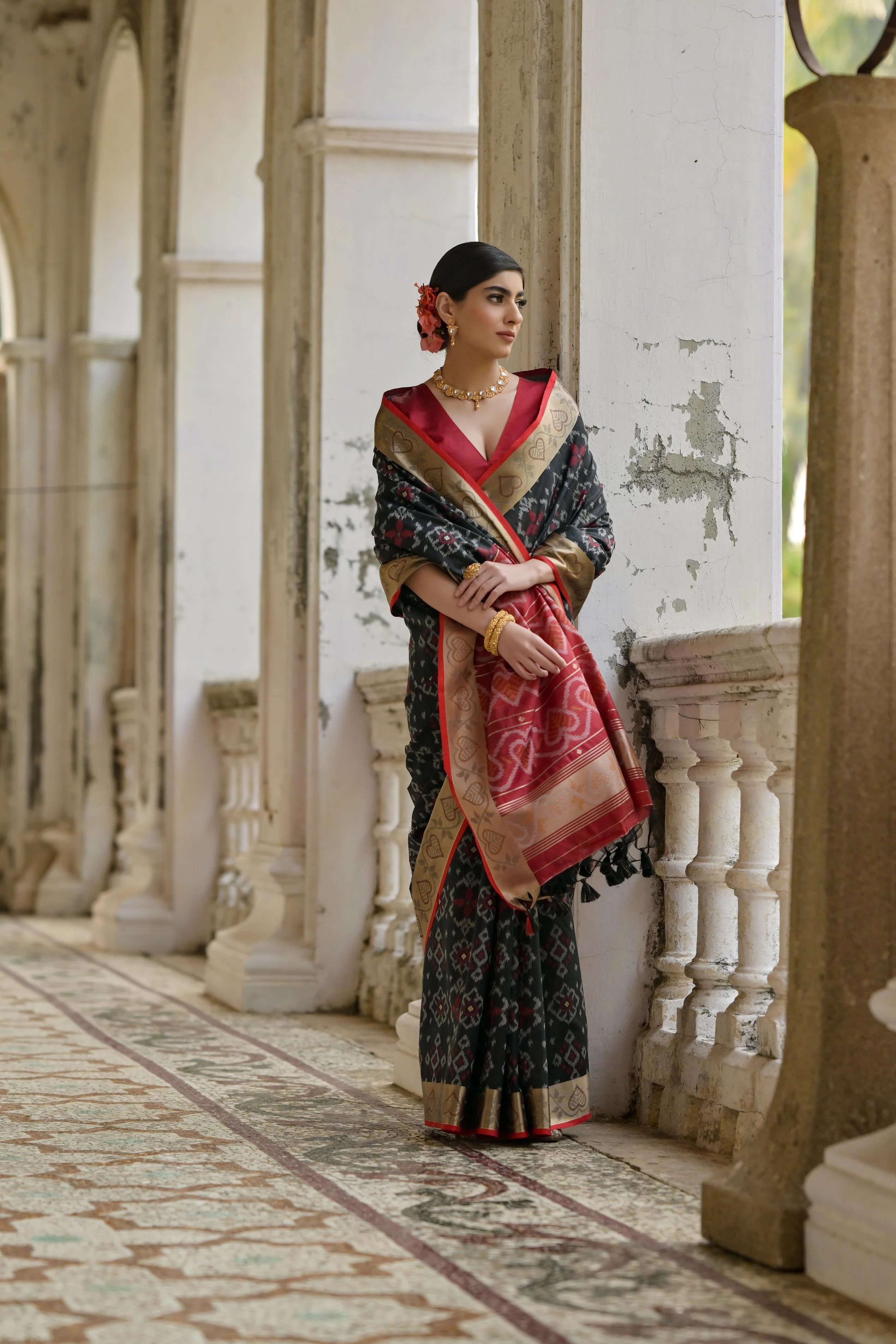 Jyoti Fashion Women's Black Soft Raw Silk Zari Woven Saree with Blouse - Image 2