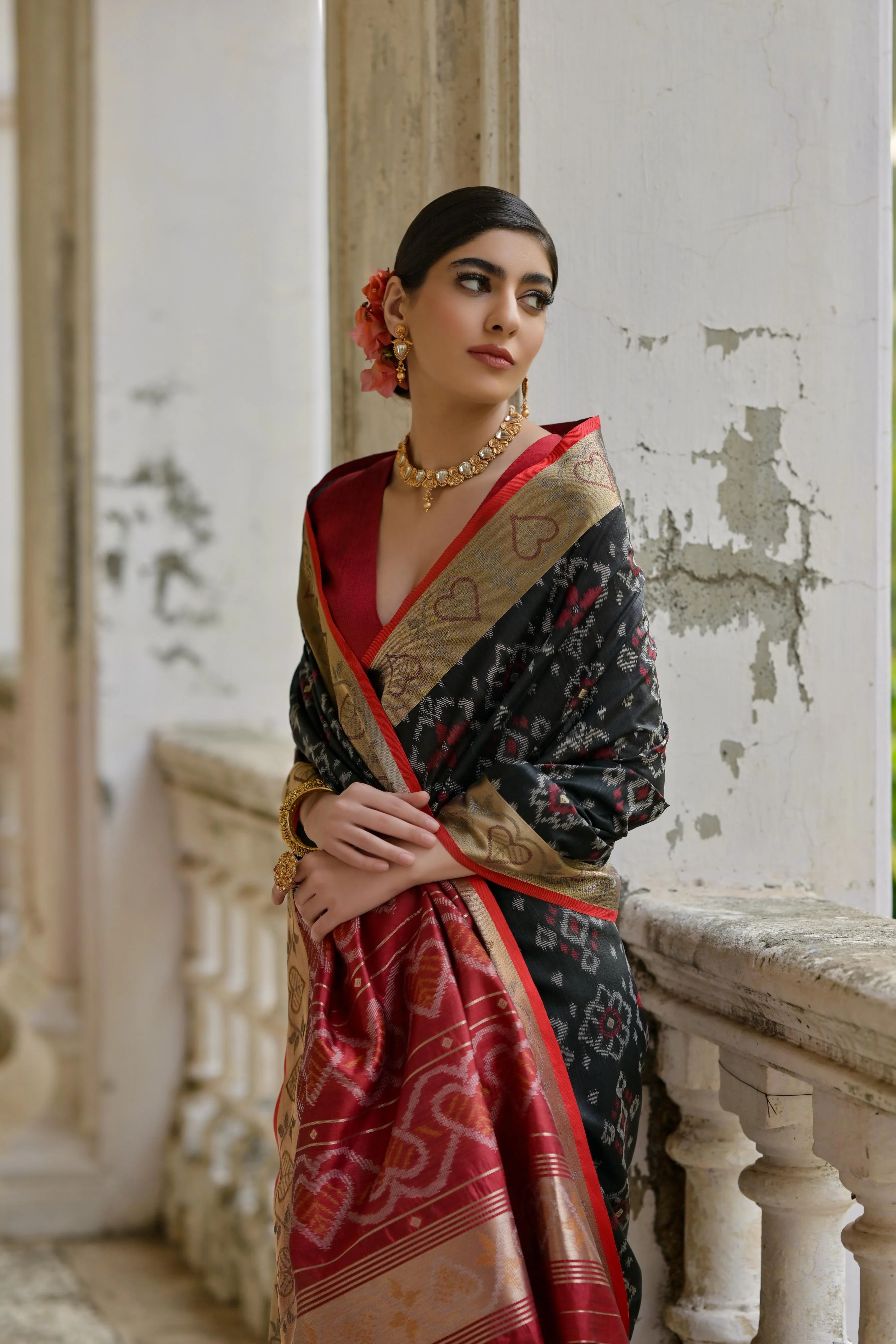 Jyoti Fashion Women's Black Soft Raw Silk Zari Woven Saree with Blouse - Image 3