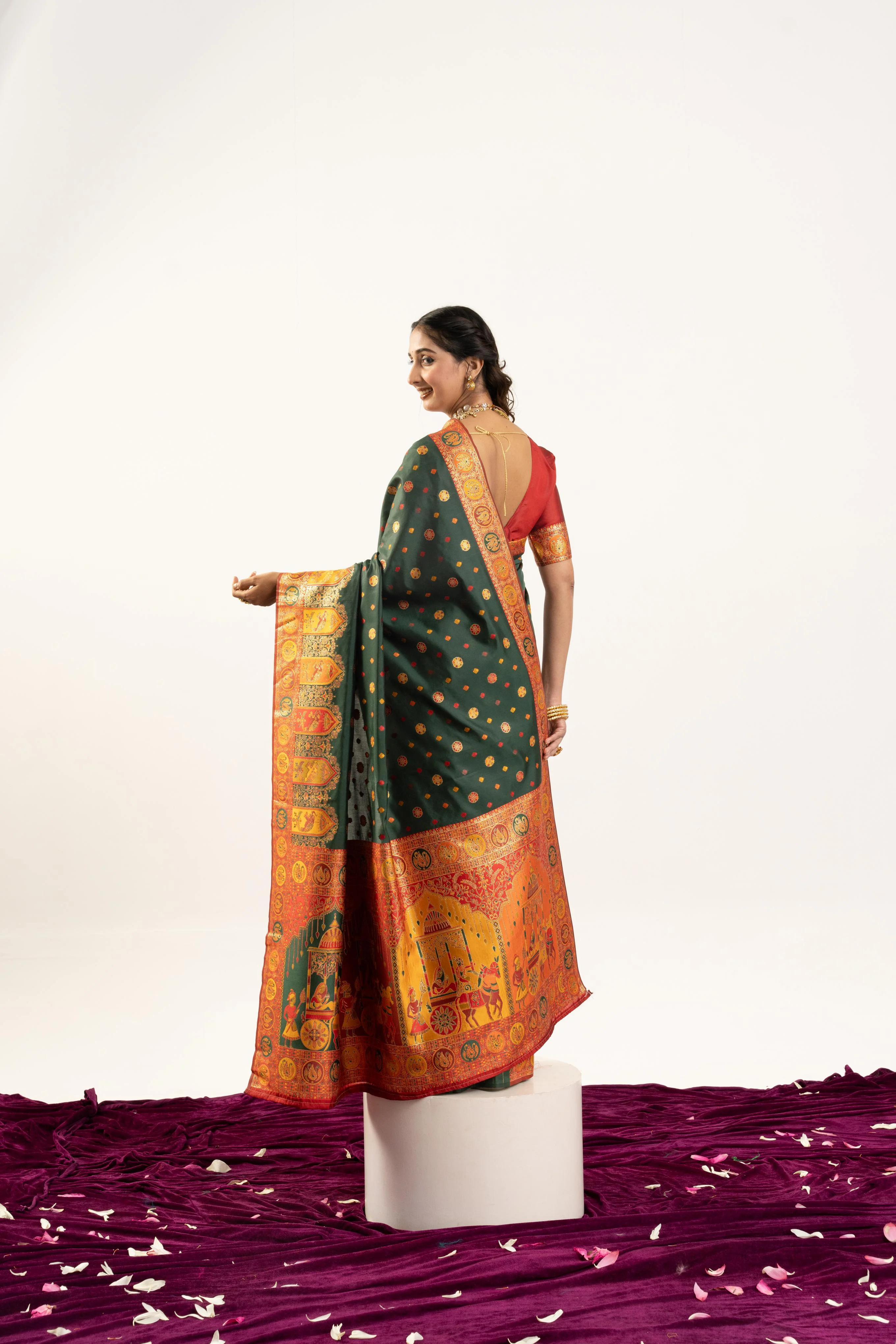 Jyoti Fashion Women's Bottle Green Banarasi Pashmina Soft Silk Zari Woven Saree with Blouse - Image 2