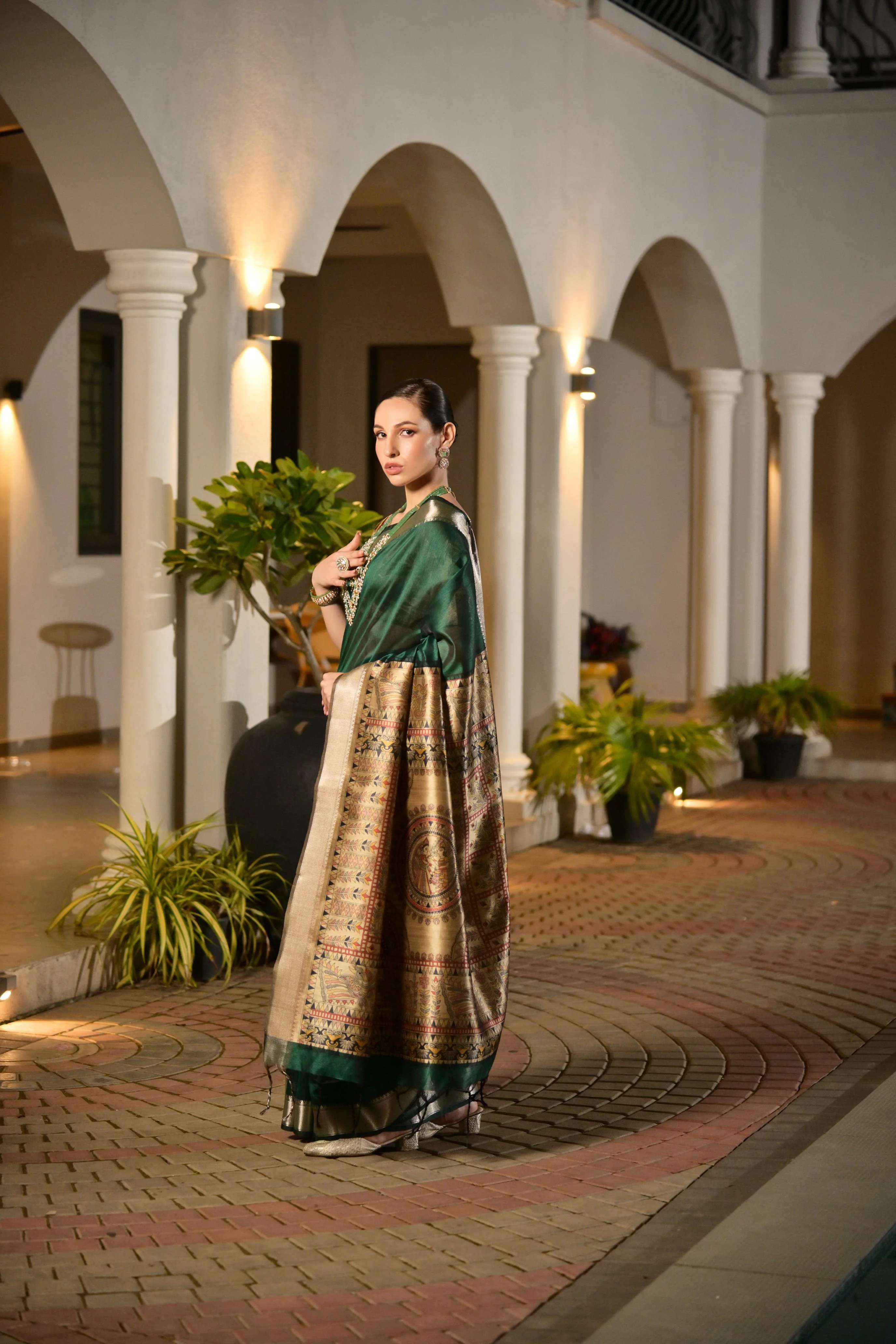 Jyoti Fashion Women's Bottle Green Soft Khadi Raw Silk Zari Woven Saree with Blouse - Image 2