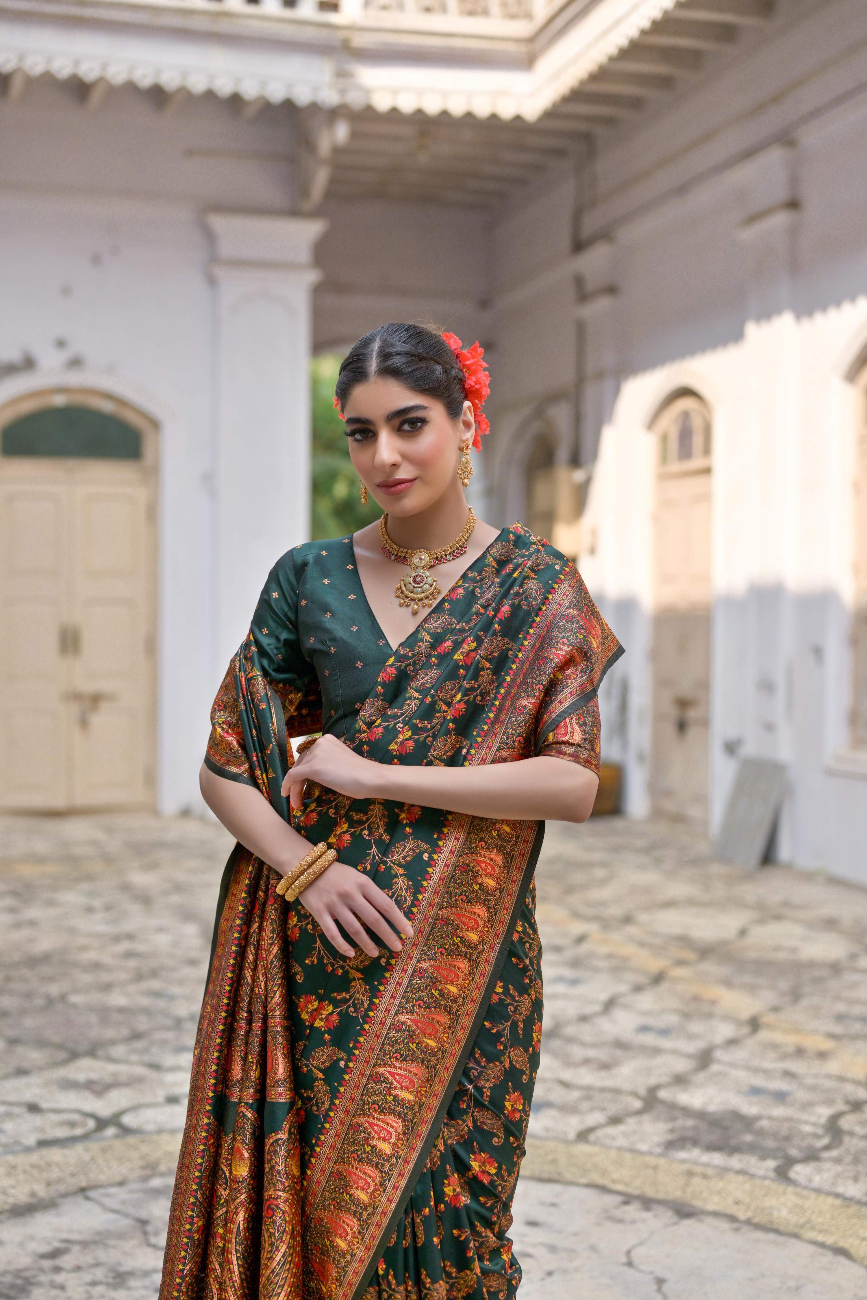 Jyoti Fashion Women's Bottle Green Soft Pashmina Silk Meena Zari Woven Saree with Blouse - Image 3