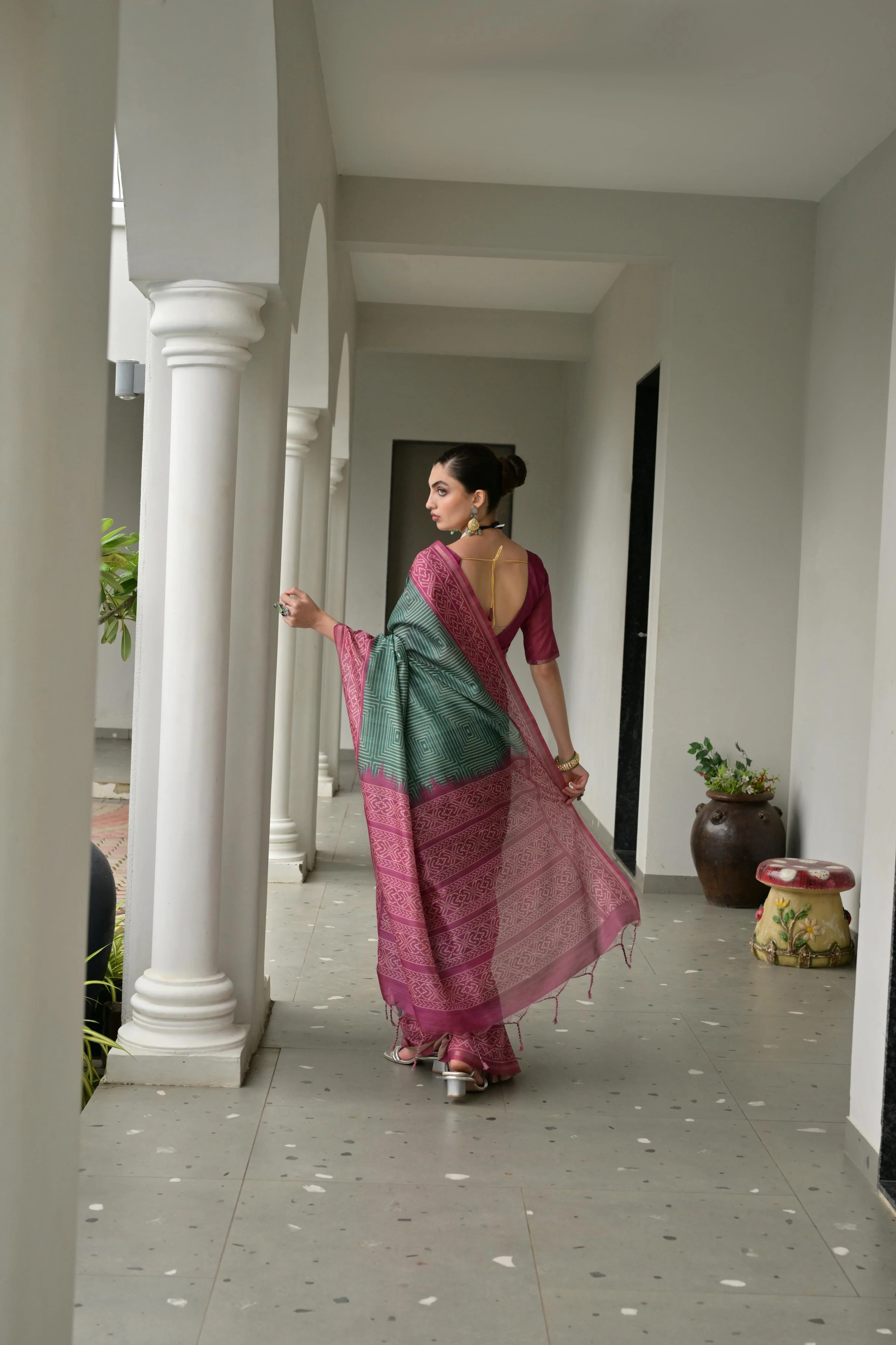 Jyoti Fashion Women's Bottle Green Soft Tussar Silk Ikkat Printed Saree with Blouse - Image 4