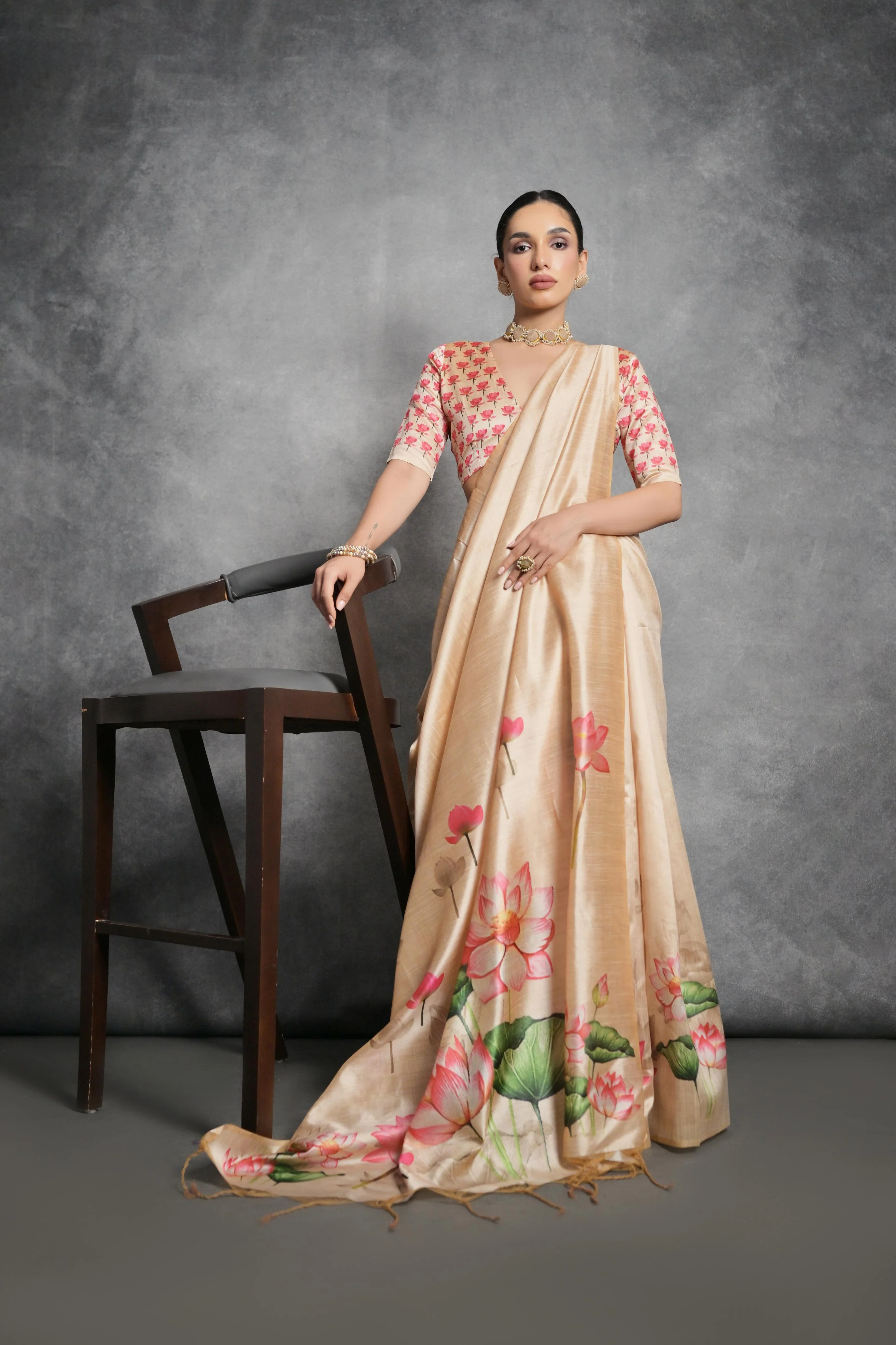 Jyoti Fashion Women's Cream Soft Tussar Silk Floral Printed Saree with Blouse - Image 3