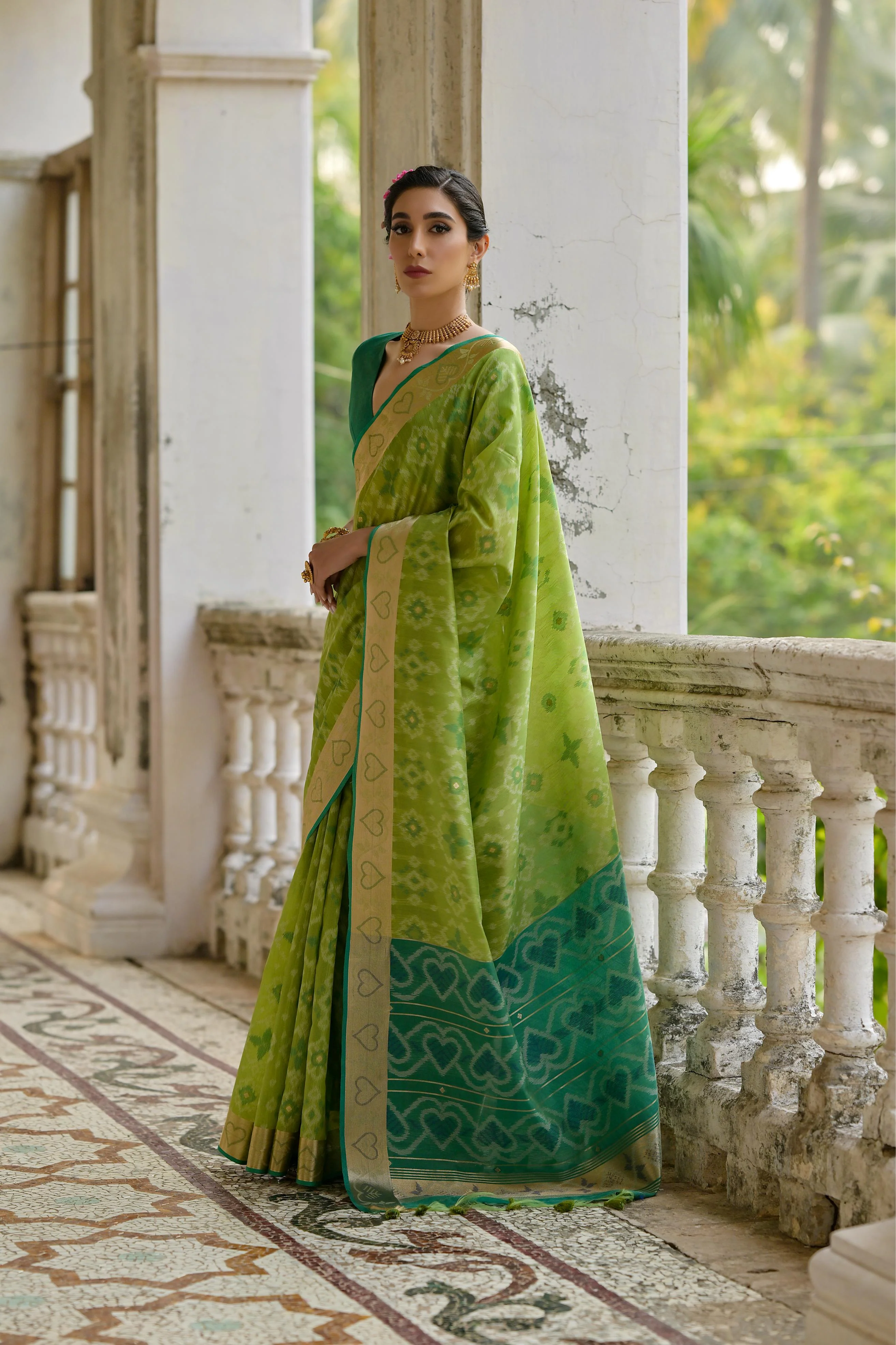 Jyoti Fashion Women's Green Soft Raw Silk Zari Woven Saree with Blouse - Image 2