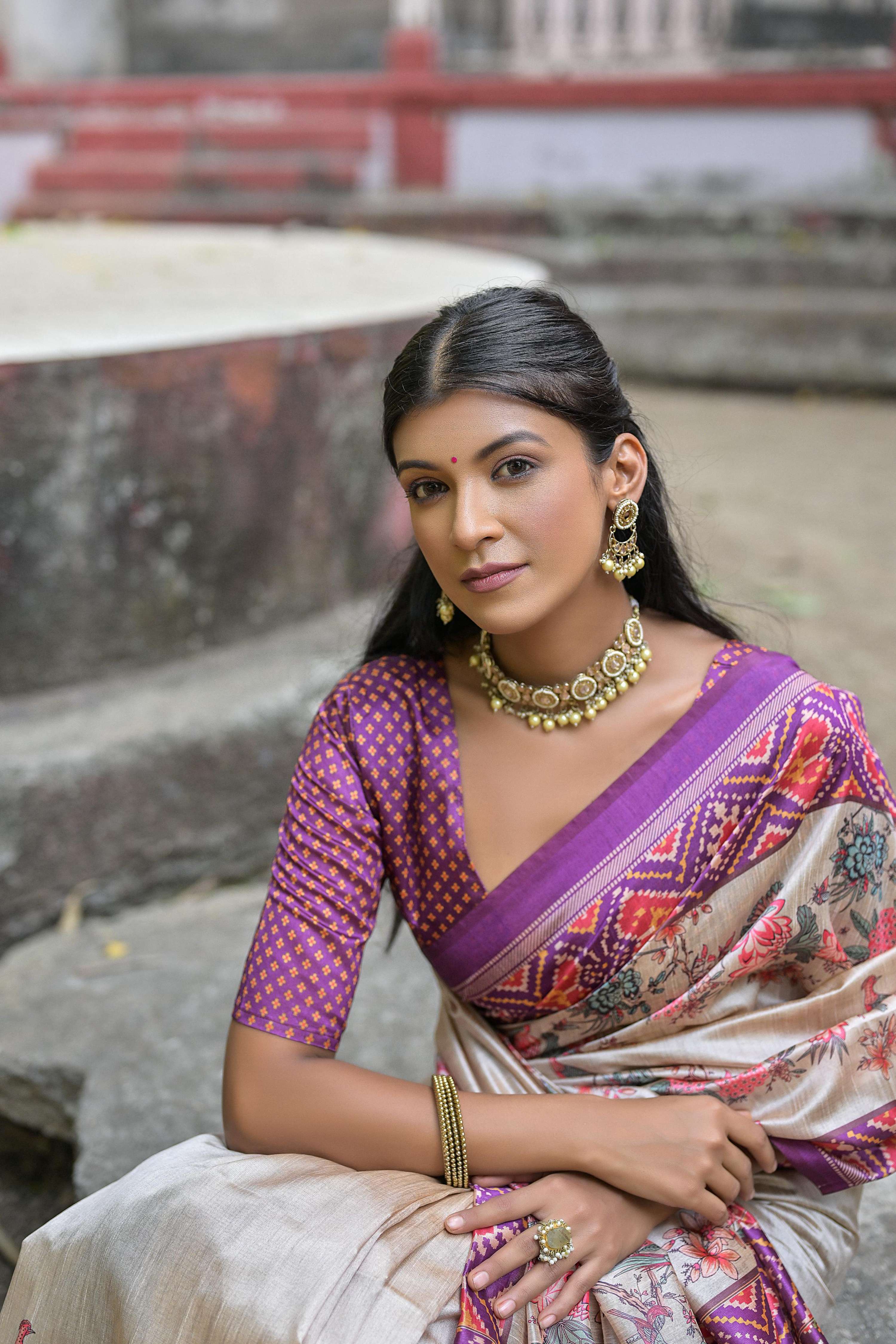 Jyoti Fashion Women's Lavender Soft Tussar Silk Floral Printed Saree with Blouse - Image 3
