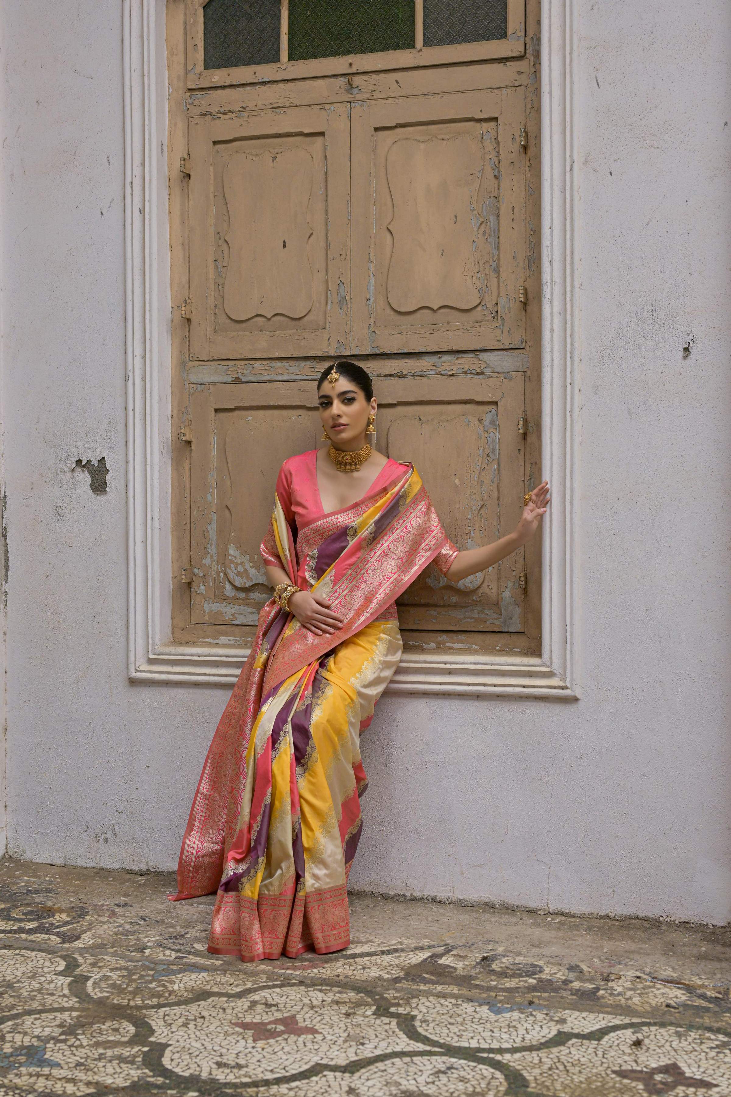 Jyoti Fashion Women's Multicolor Banarasi Silk Zari Woven Saree with Blouse - Image 3