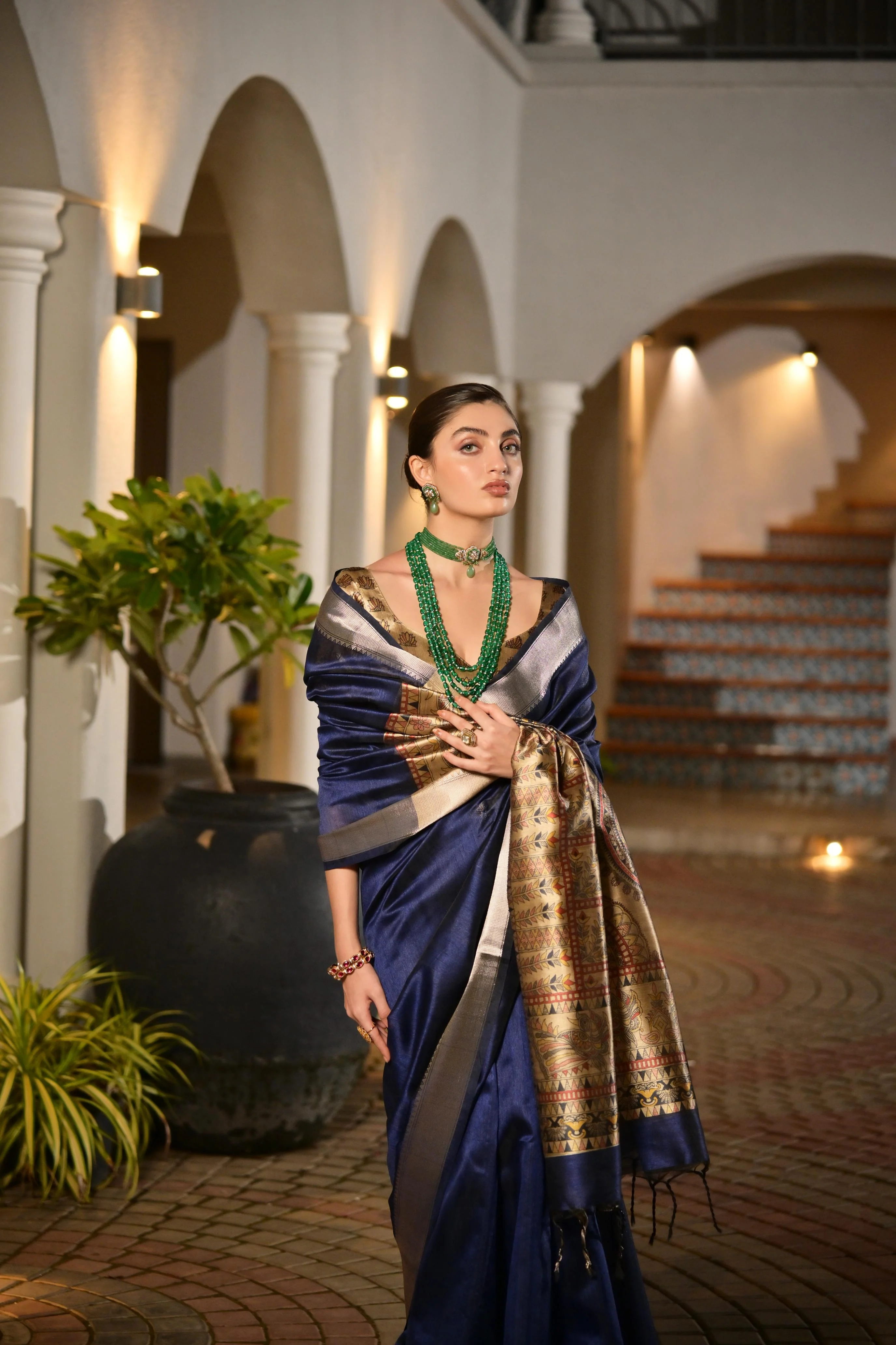 Jyoti Fashion Women's Navy Blue Soft Khadi Raw Silk Zari Woven Saree with Blouse - Image 3