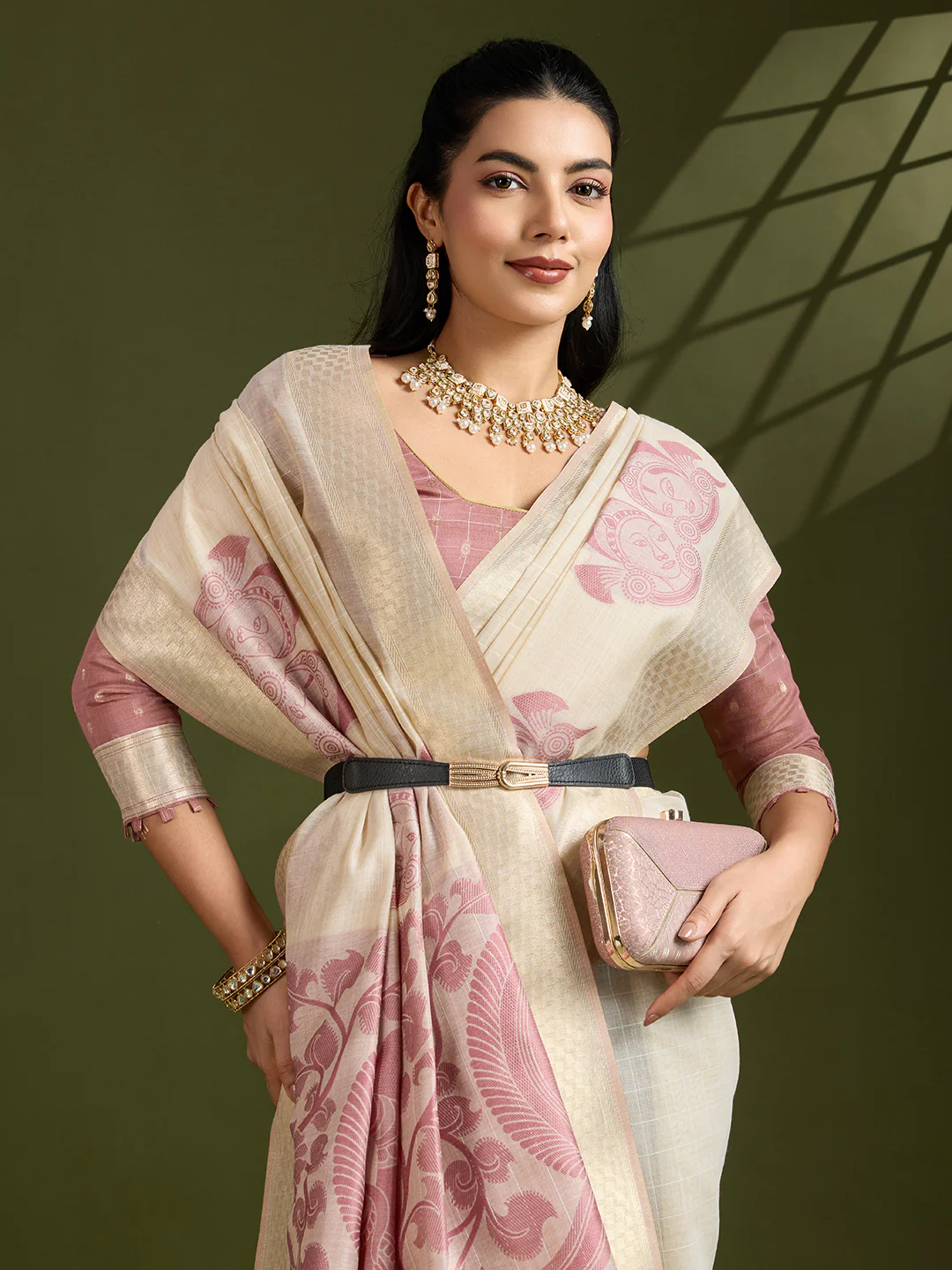 Jyoti Fashion Women's Pink Soft Muga Cotton Kalamkari Woven Saree with Blouse - Image 3