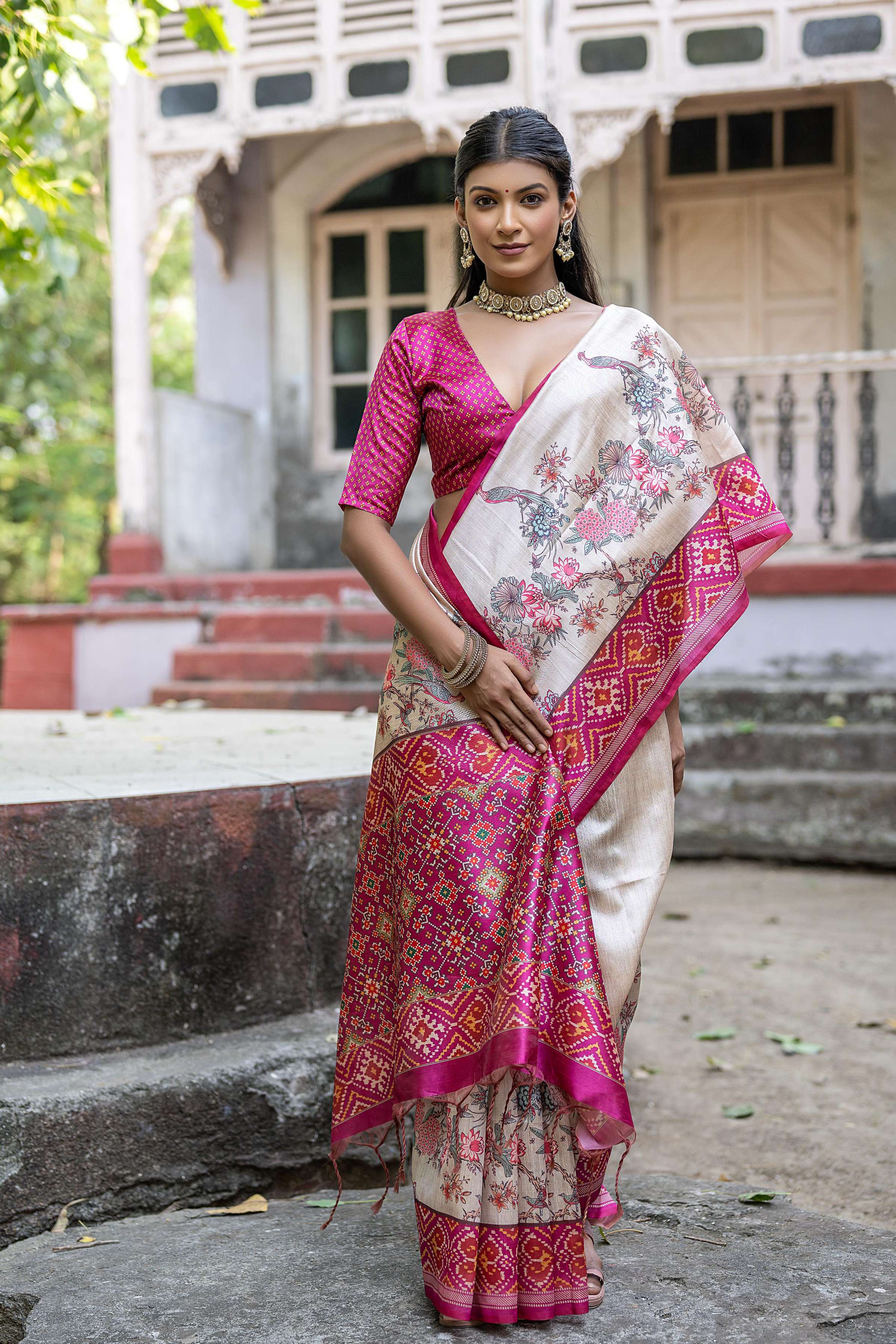 Jyoti Fashion Women's Pink Soft Tussar Silk Floral Printed Saree with Blouse - Image 3