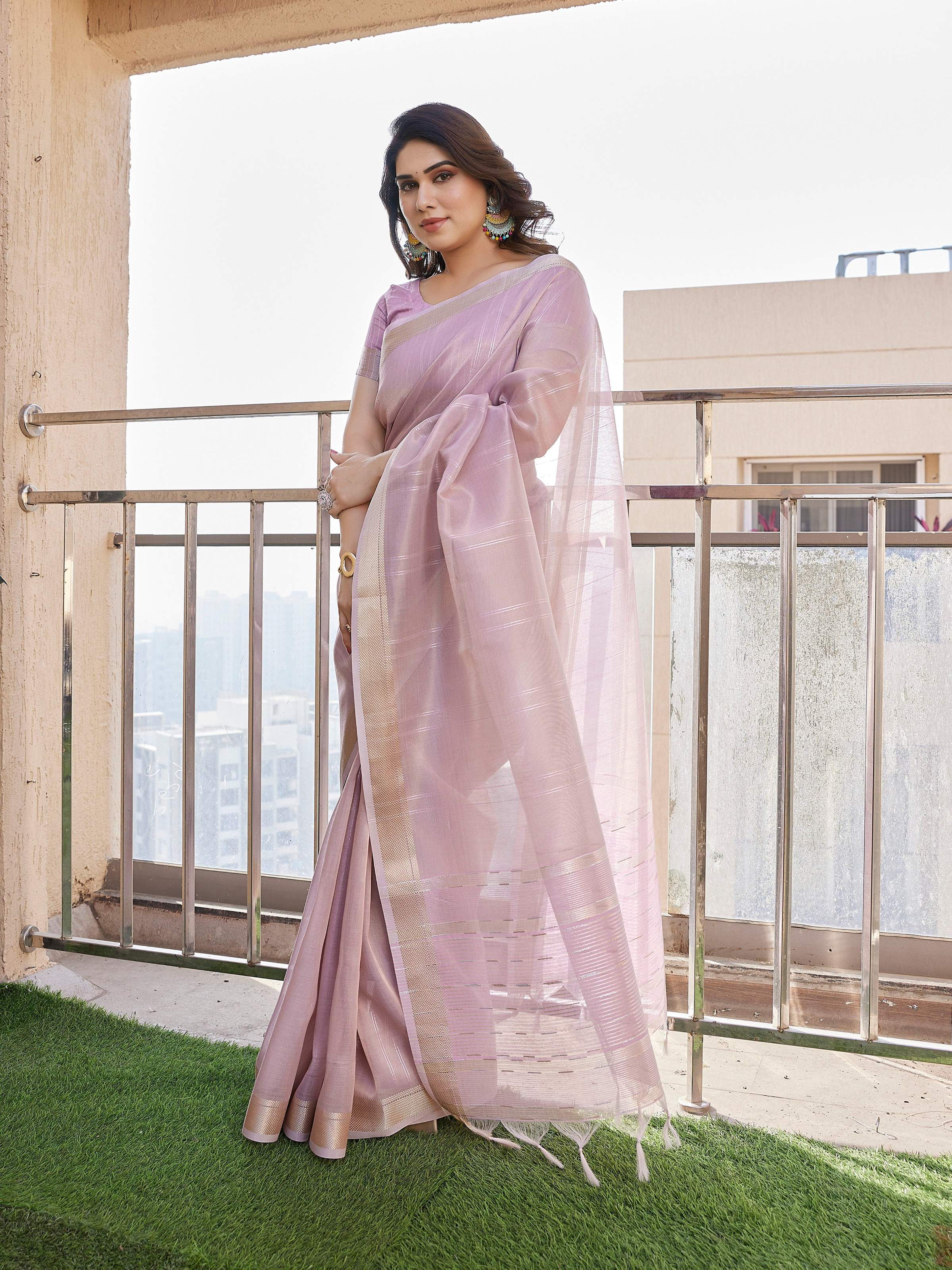 Jyoti Fashion Women's Purple Soft Tissue Linen Silk Zari Woven Saree with Blouse - Image 2