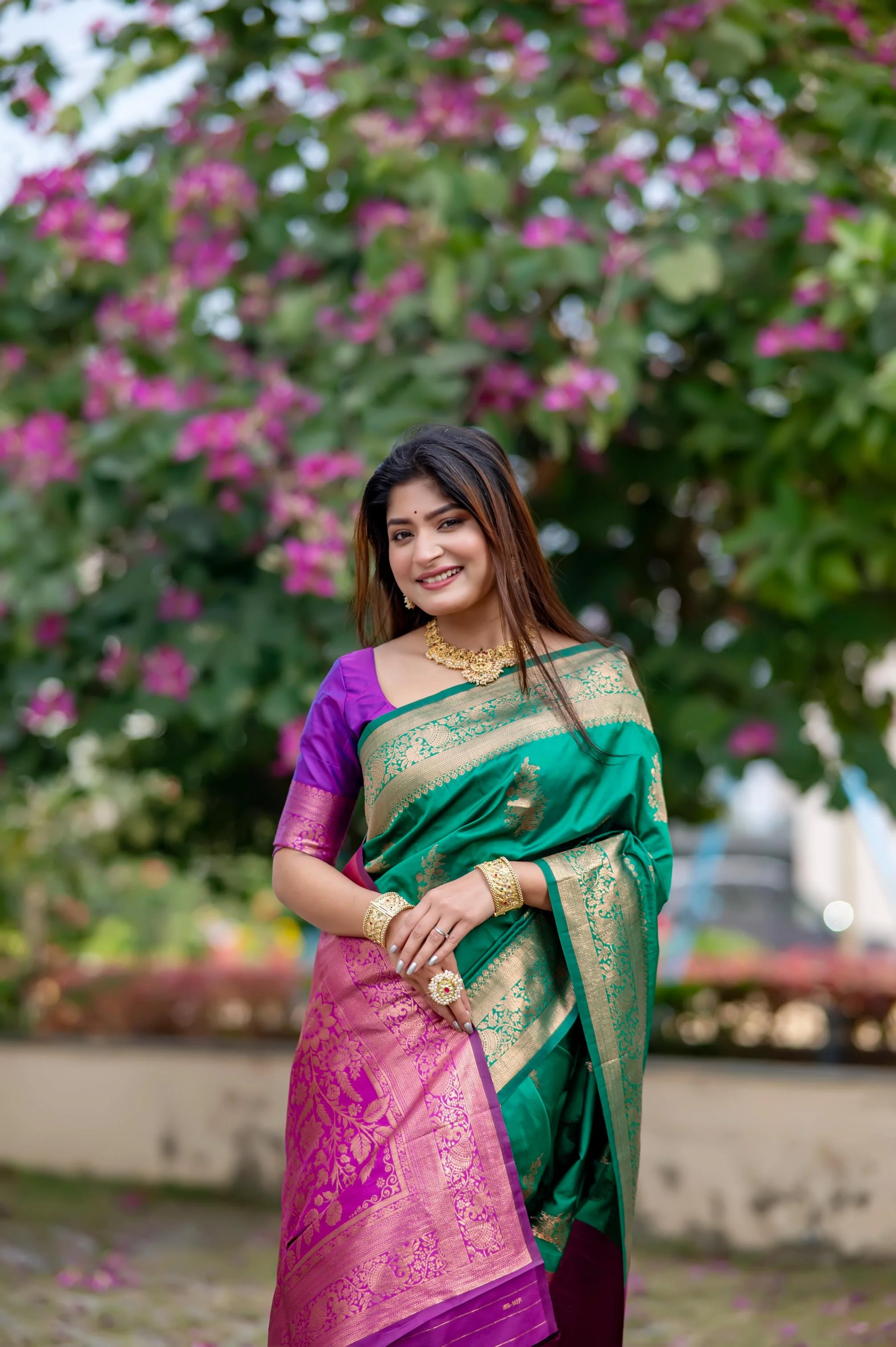 Jyoti Fashion Women's Rama Soft Banarasi Silk Zari Woven Saree with Blouse - Image 2