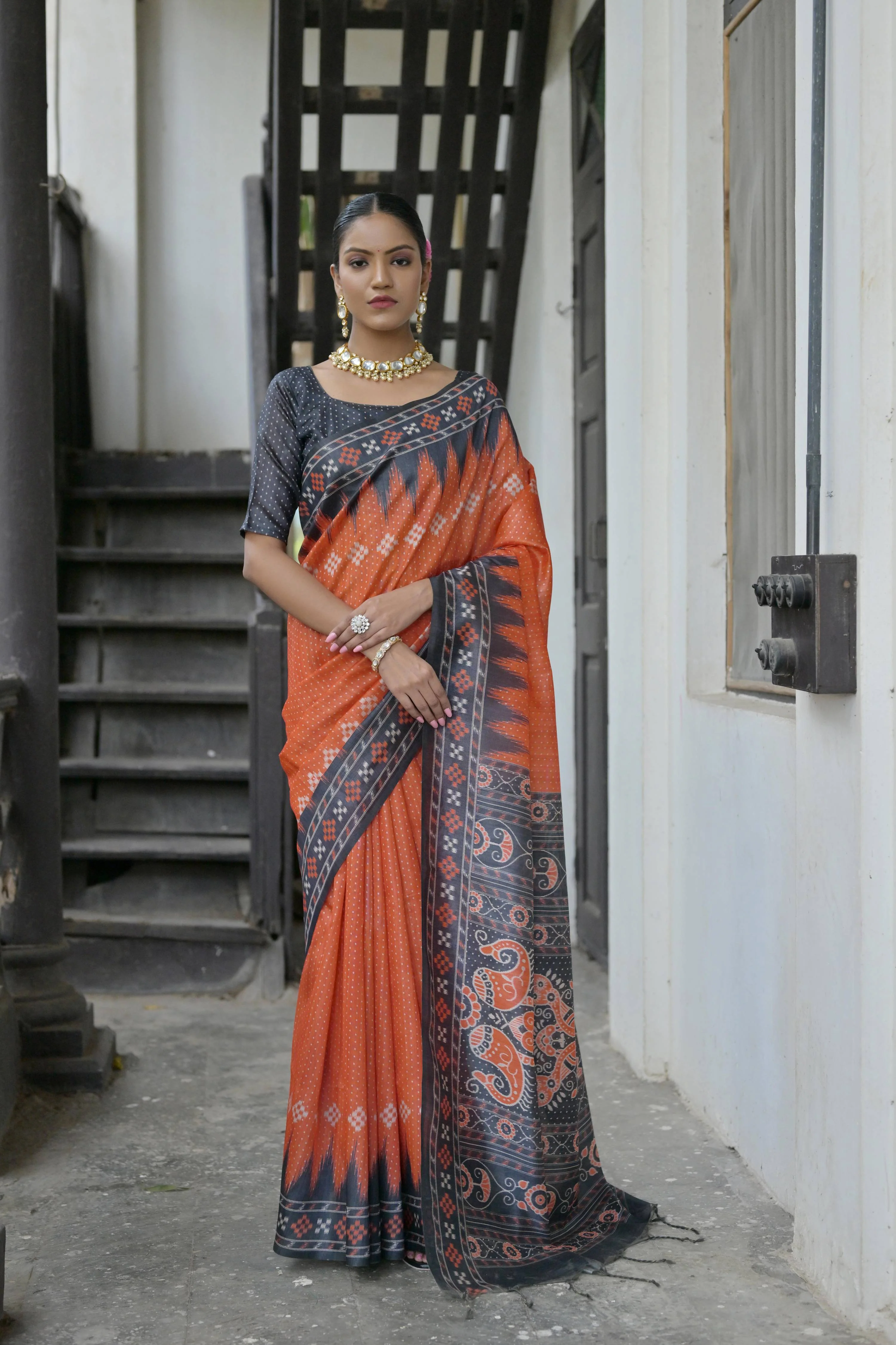 Jyoti Fashion Women's Red Soft Tussar Silk Temple Border Saree with Blouse - Image 2