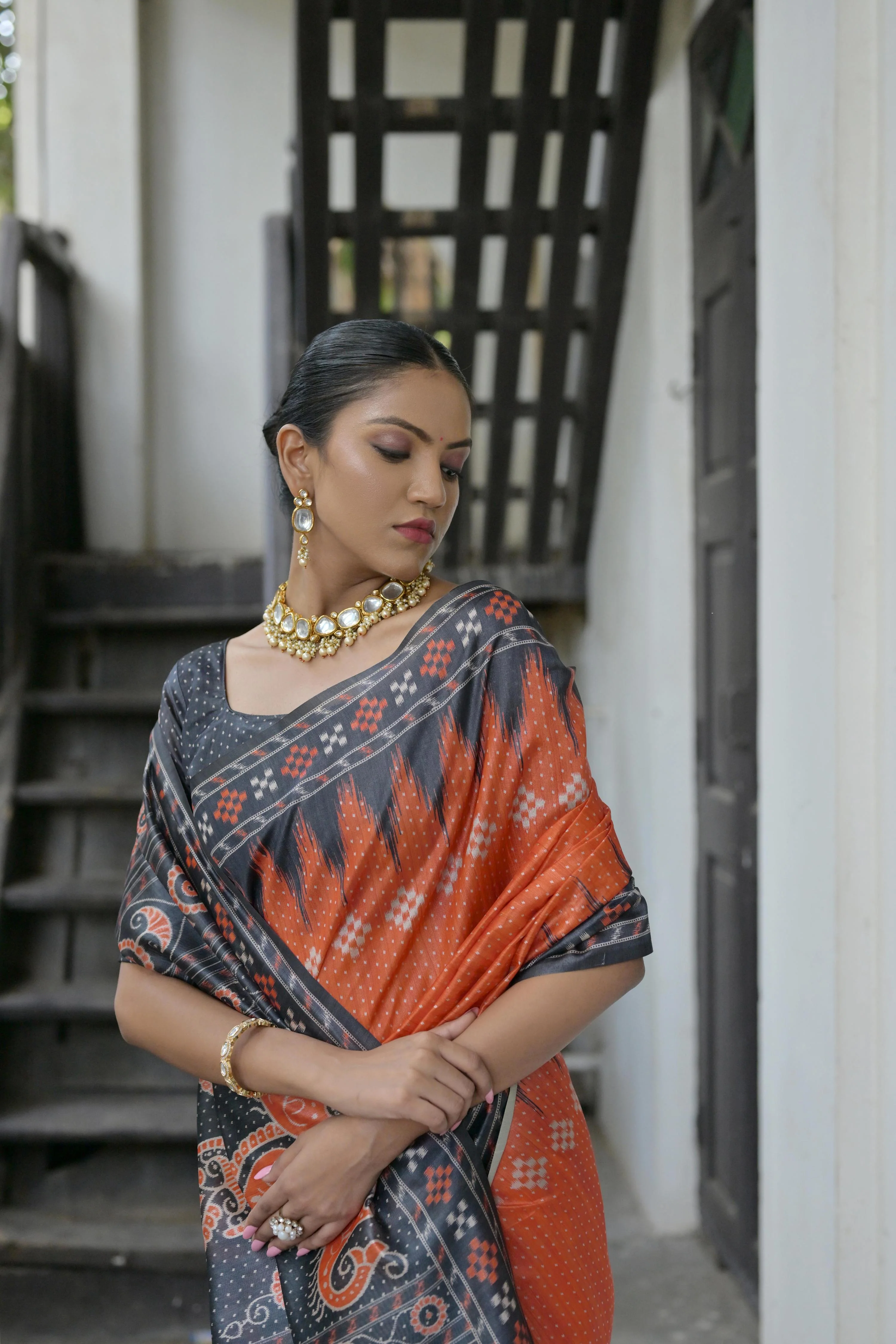 Jyoti Fashion Women's Red Soft Tussar Silk Temple Border Saree with Blouse - Image 3
