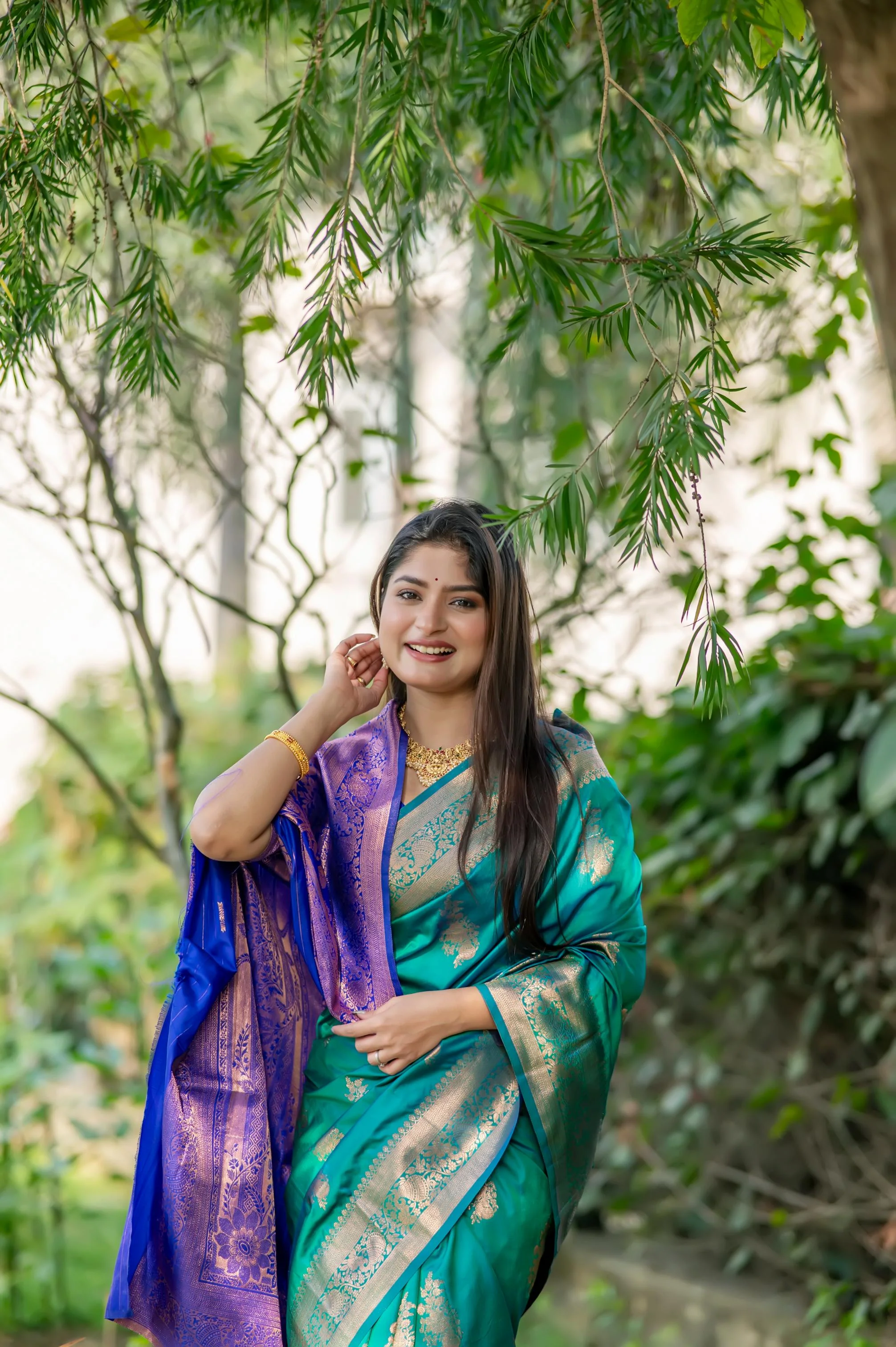 Jyoti Fashion Women's Turquoise Soft Banarasi Silk Zari Woven Saree with Blouse - Image 3