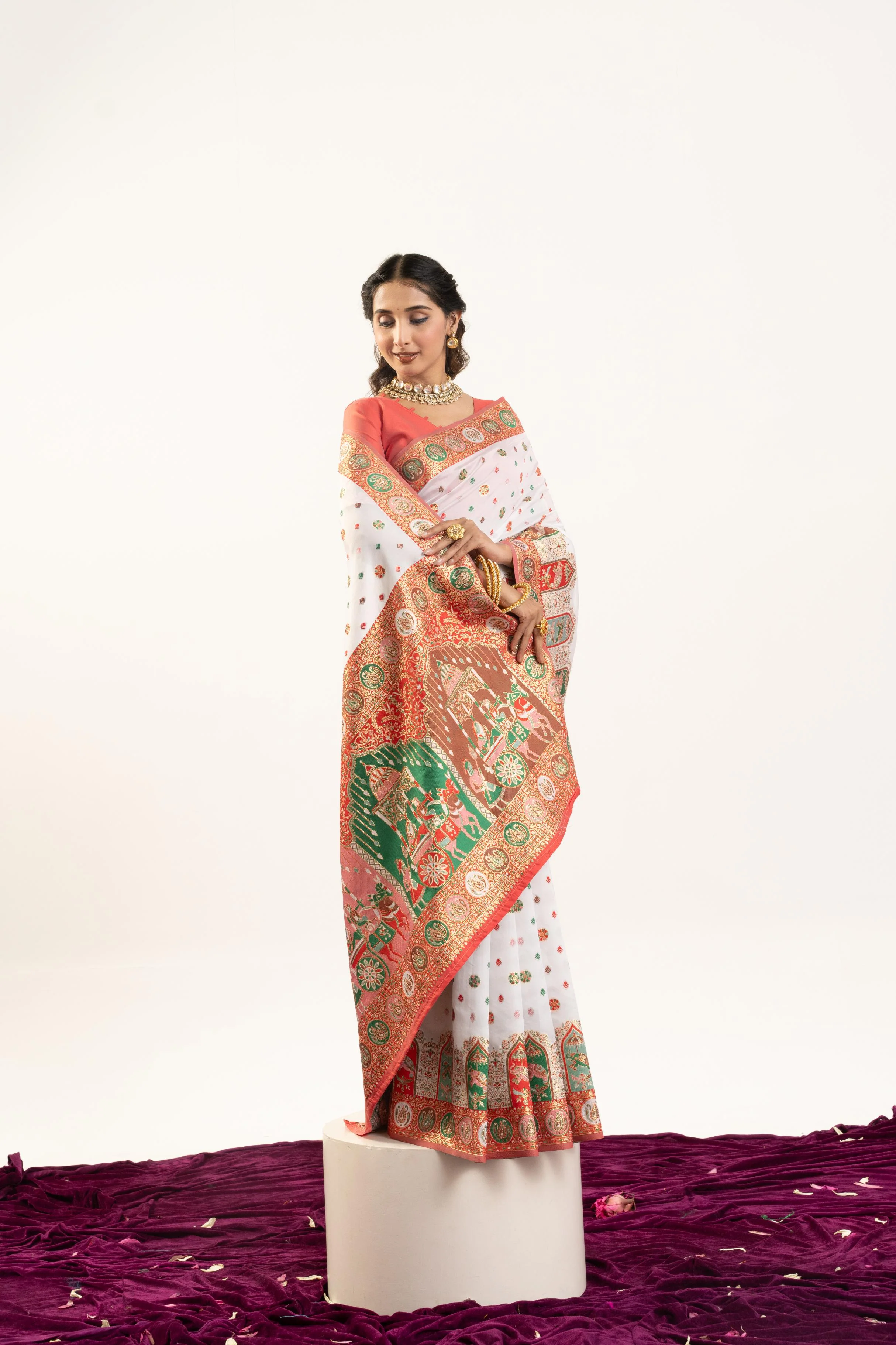 Jyoti Fashion Women's White Banarasi Pashmina Soft Silk Zari Woven Saree with Blouse - Image 4