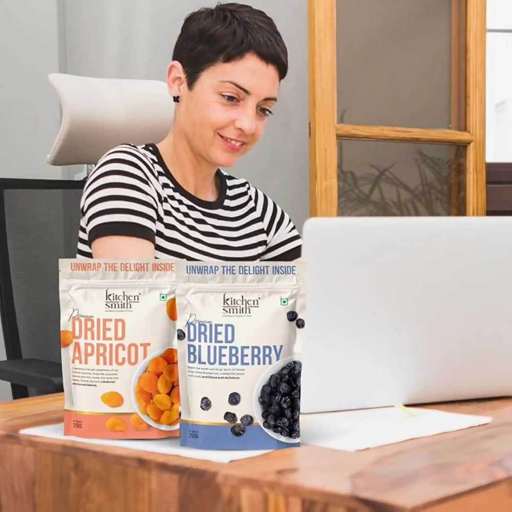 Kitchen Smith Premium Dried Apricot & Blueberry - Image 7