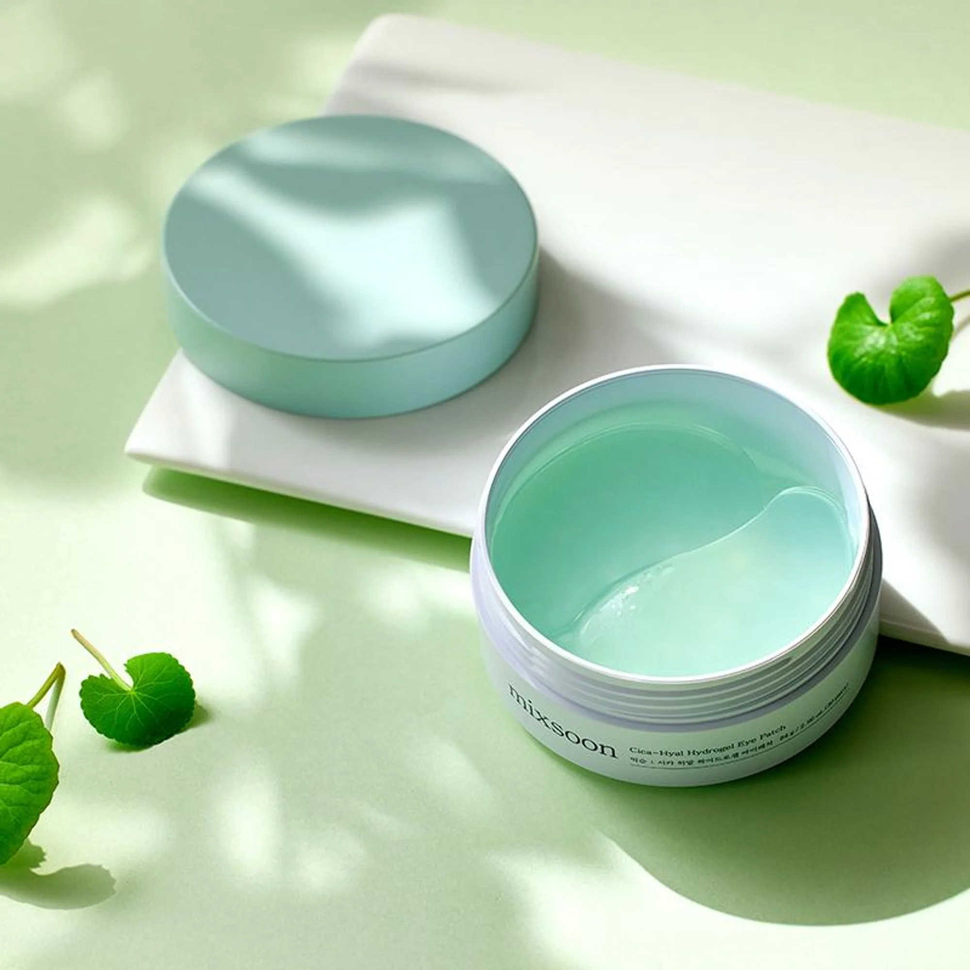 Mixsoon Cica-Hyal Hydrogel Eye Patch, Soothes, Hydrates & Calms Sensitive Eye Area - Image 2