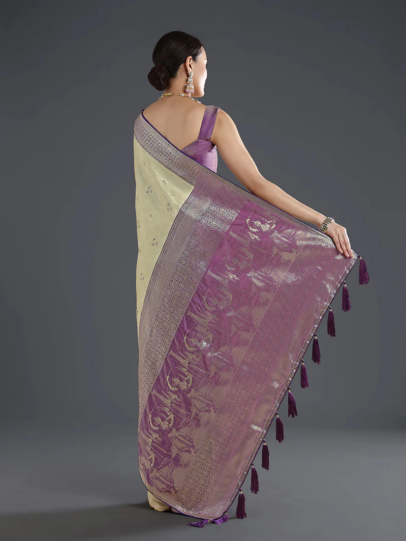Monjolika Fashion Cream Banarasi Silk Saree With Zari Woven Design - Image 4