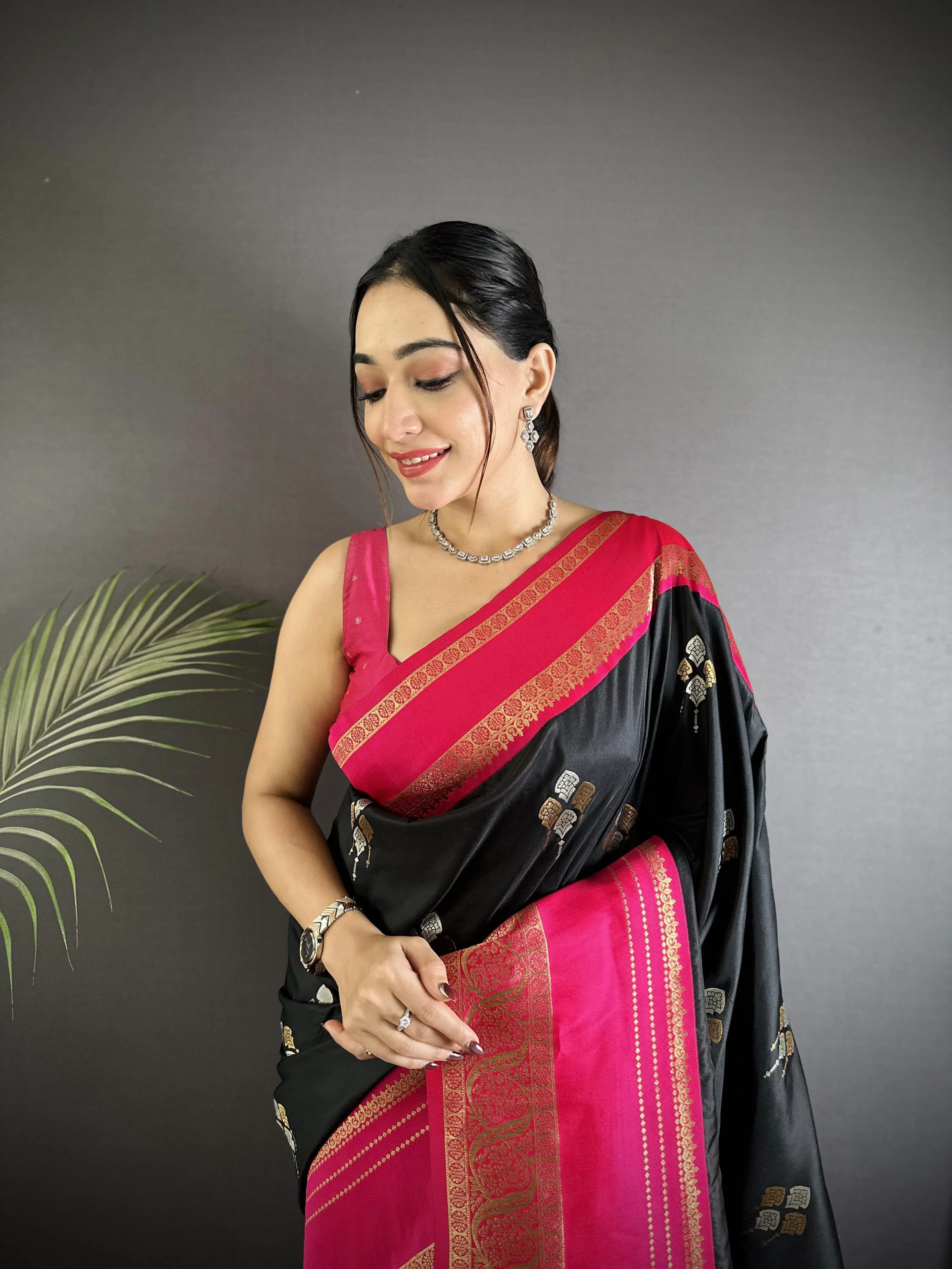 Sonakshi Women'S Black Premium Soft Silk Zari Woven Traditional Saree With Blouse - Image 3