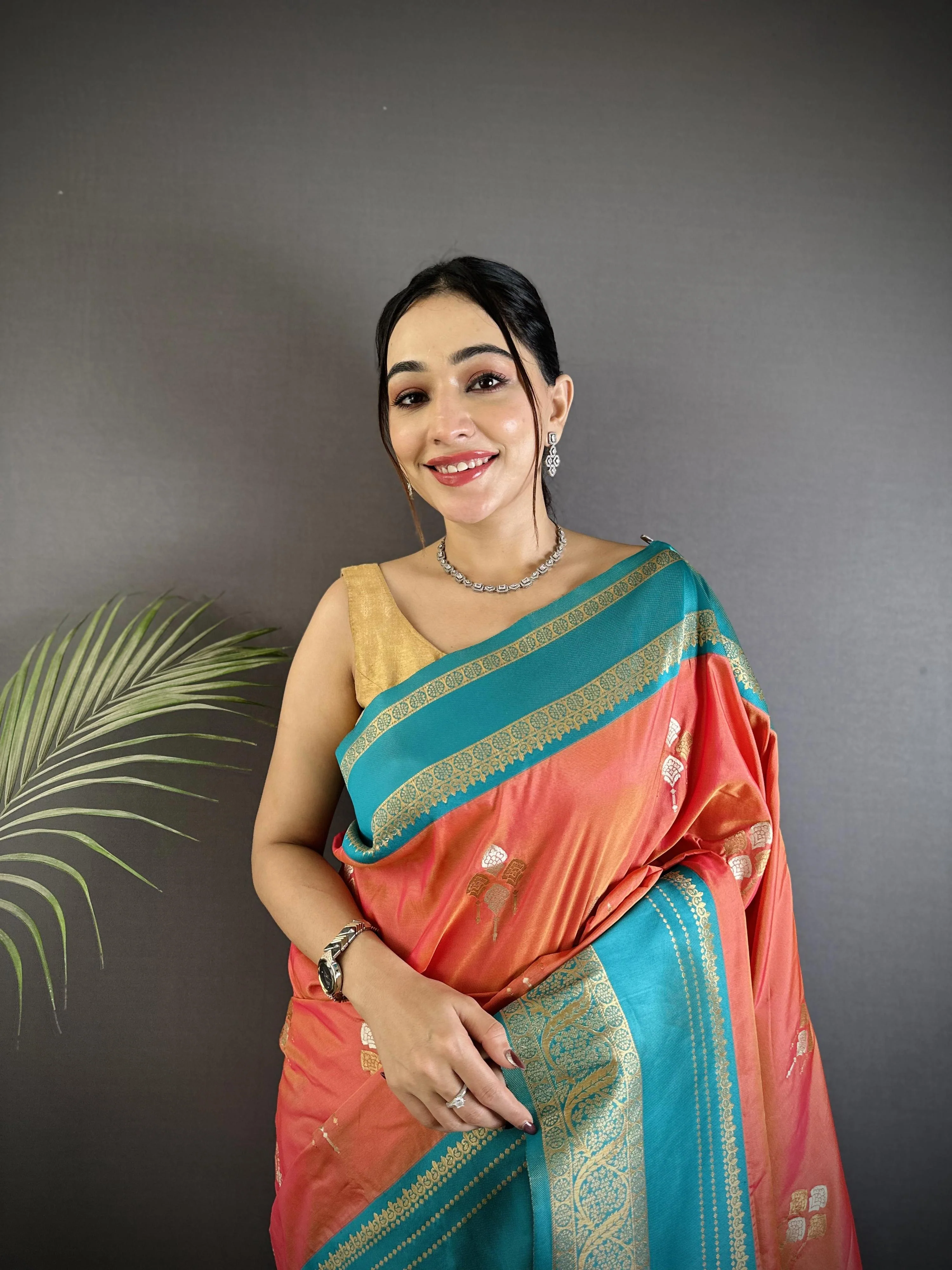 Sonakshi Women'S Peach Premium Soft Silk Zari Woven Traditional Saree With Blouse - Image 3