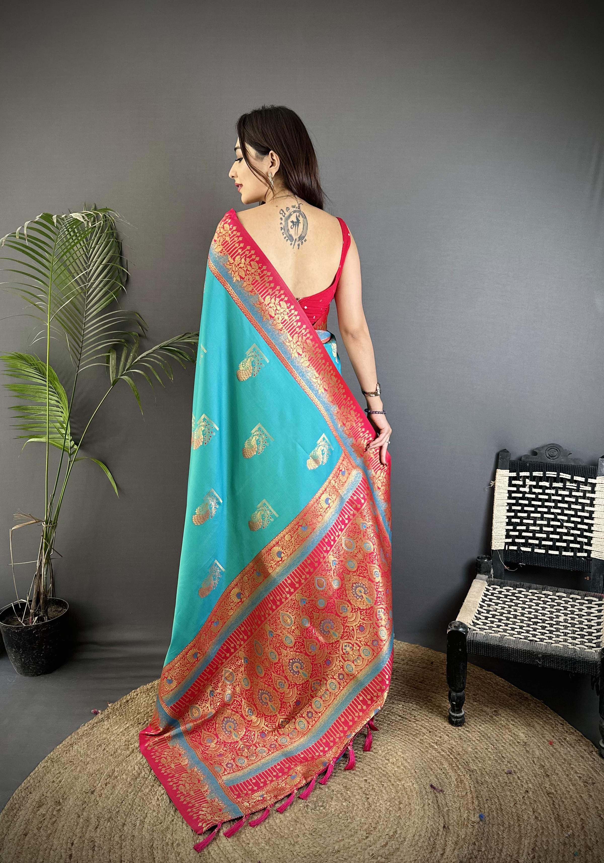 Sonakshi Women'S Teal Pure Soft Banarasi Silk With Contrast Weaving Border And Pallu Traditional Saree With Blouse - Image 4