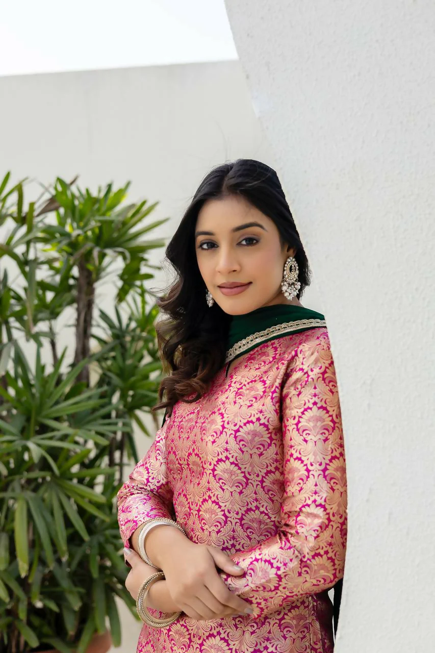 Teeya Creation Pink Viscose Jacquard Party Wear Designer Suit - Image 5