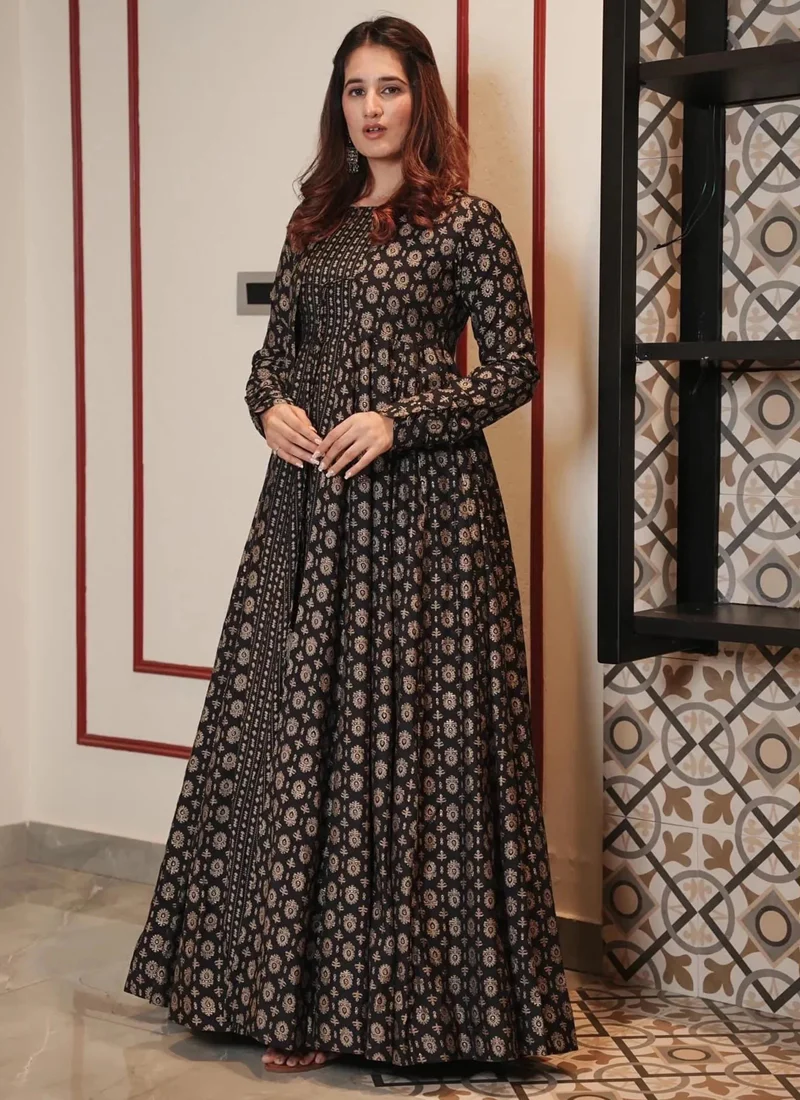 Vegaa Fashion Coal Black Muslin Digital Print Indo Western Gown For Wedding - Image 2