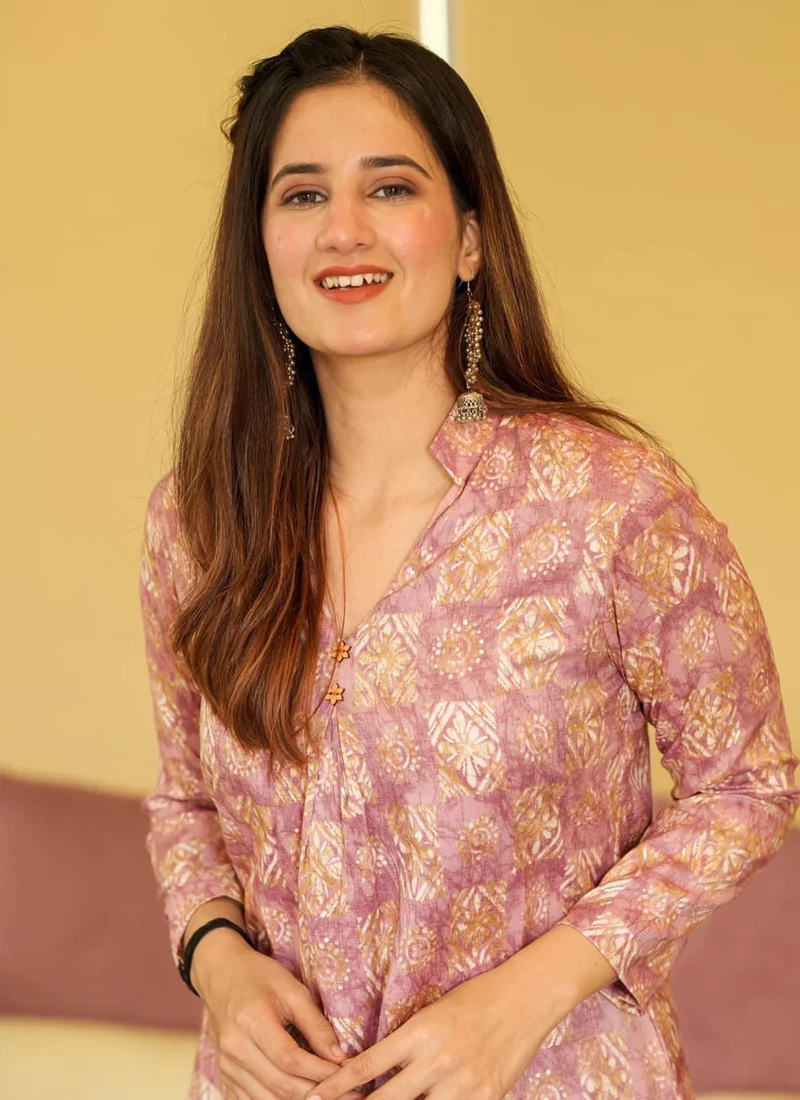 Vegaa Fashion Coral Muslin Digital Print Designer Kurti Pant - Image 3