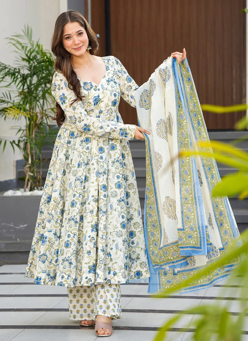 Vegaa Fashion Off White Muslin Digital Print Designer Salwar Suit - Image 3